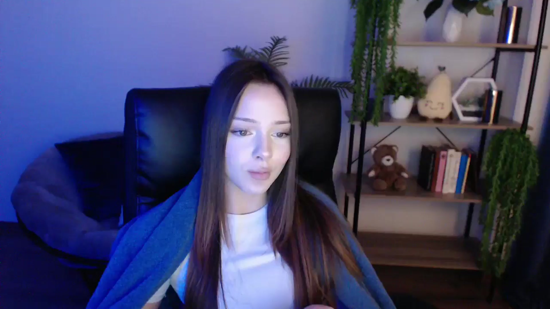 Gallery image thumbnail from KateManelli's myfreecams stream on, 02/10/2025, 14:20 image 2 of 20