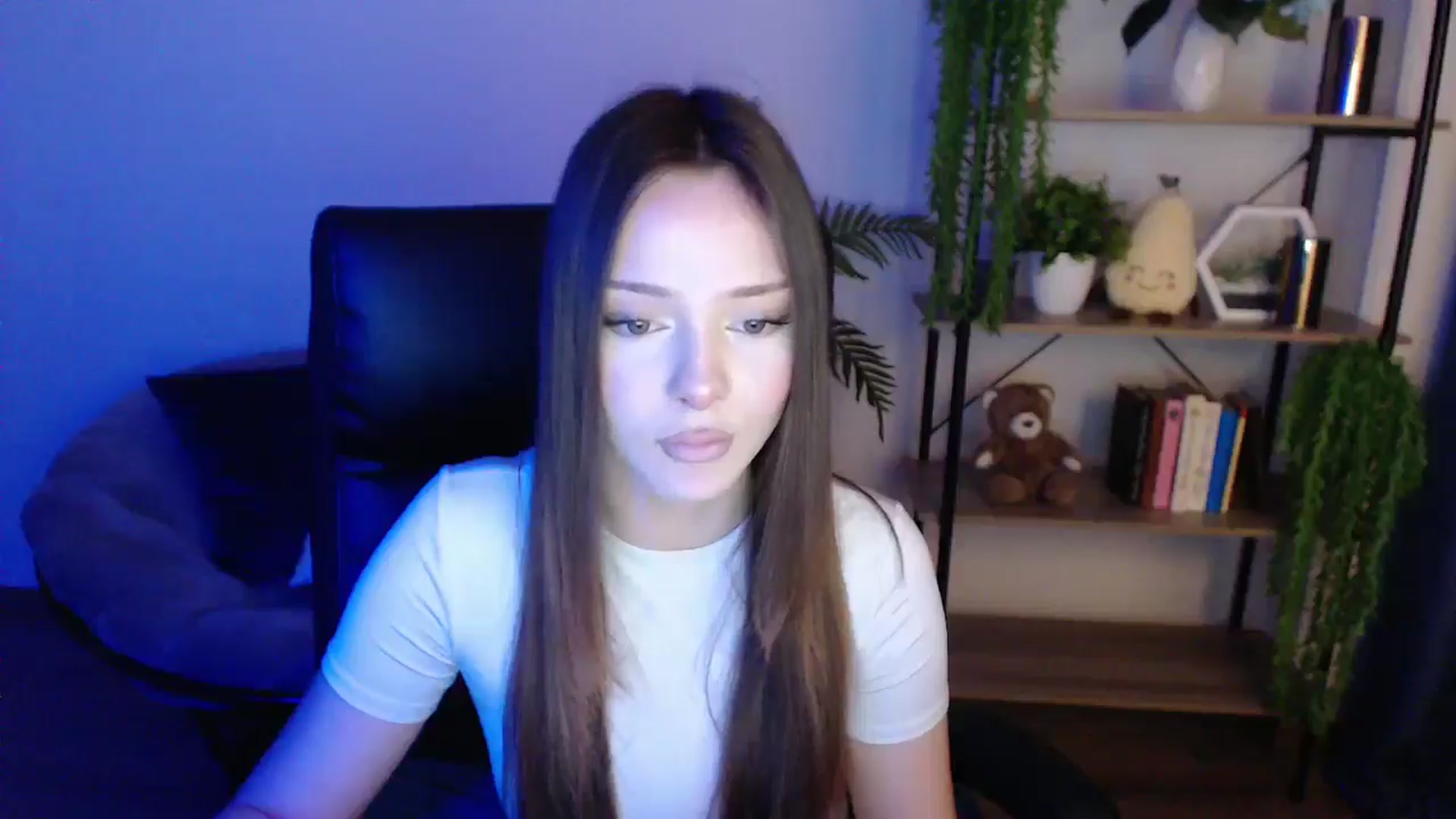 Gallery image thumbnail from KateManelli's myfreecams stream on, 02/10/2025, 14:56 image 15 of 20