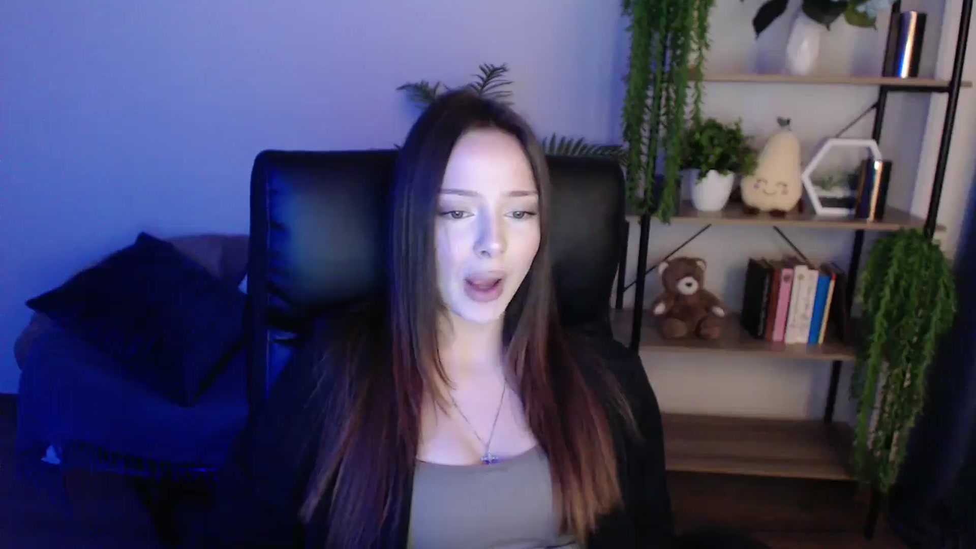 Gallery image thumbnail from KateManelli's myfreecams stream on, 02/11/2025, 10:41 image 11 of 20