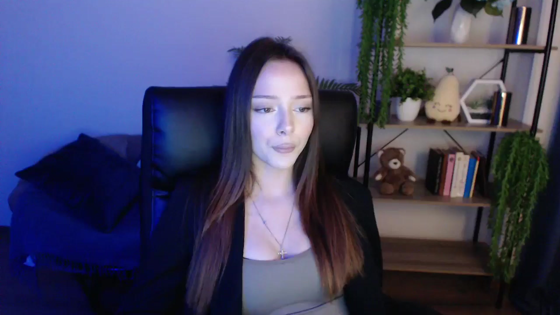 Gallery image thumbnail from KateManelli's myfreecams stream on, 02/11/2025, 10:41 image 14 of 20