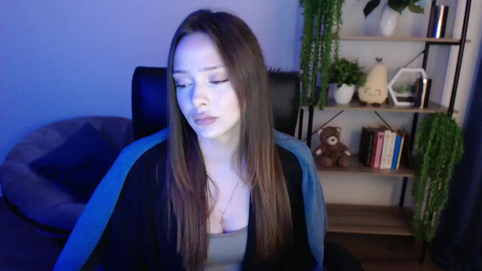 Gallery image thumbnail from KateManelli's myfreecams stream on, 02/11/2025, 11:41 image 11 of 20