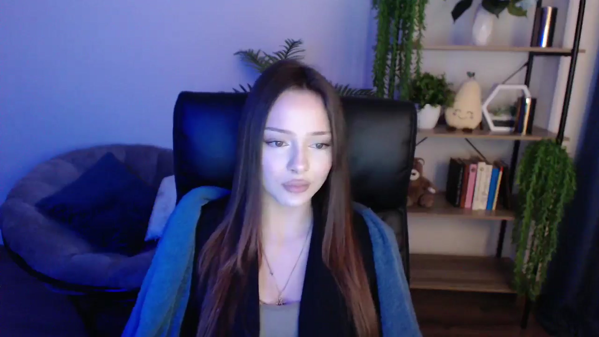 Gallery image thumbnail from KateManelli's myfreecams stream on, 02/11/2025, 11:41 image 13 of 20
