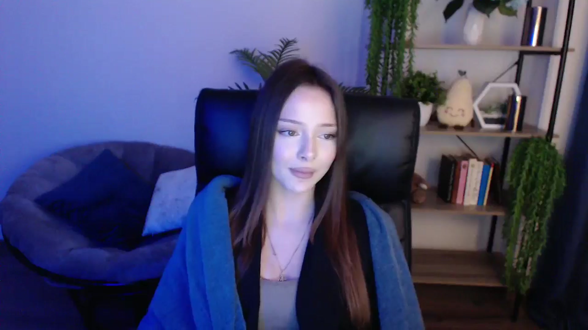 Gallery image thumbnail from KateManelli's myfreecams stream on, 02/11/2025, 11:41 image 14 of 20