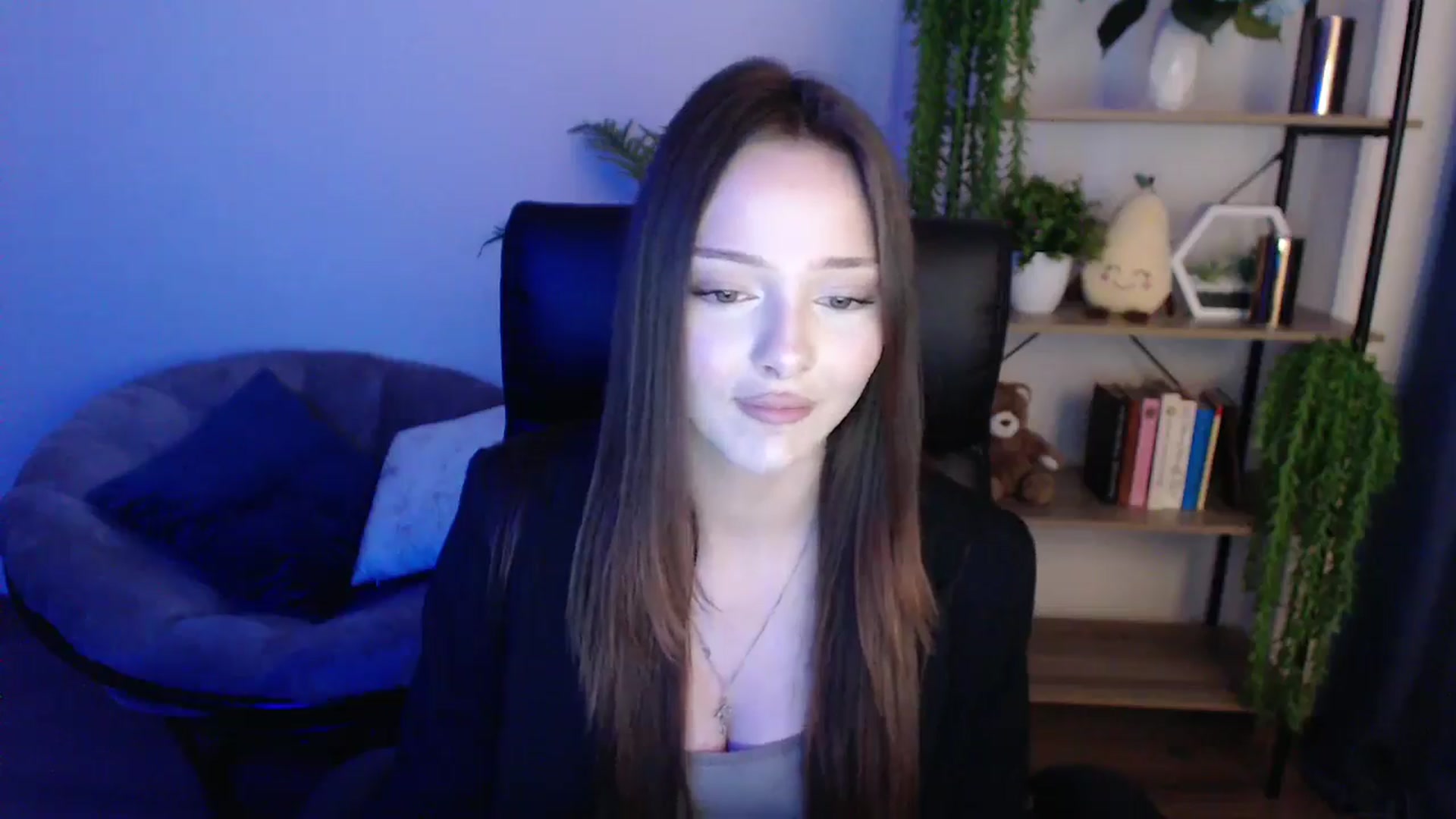 Gallery image thumbnail from KateManelli's myfreecams stream on, 02/11/2025, 12:24 image 14 of 20