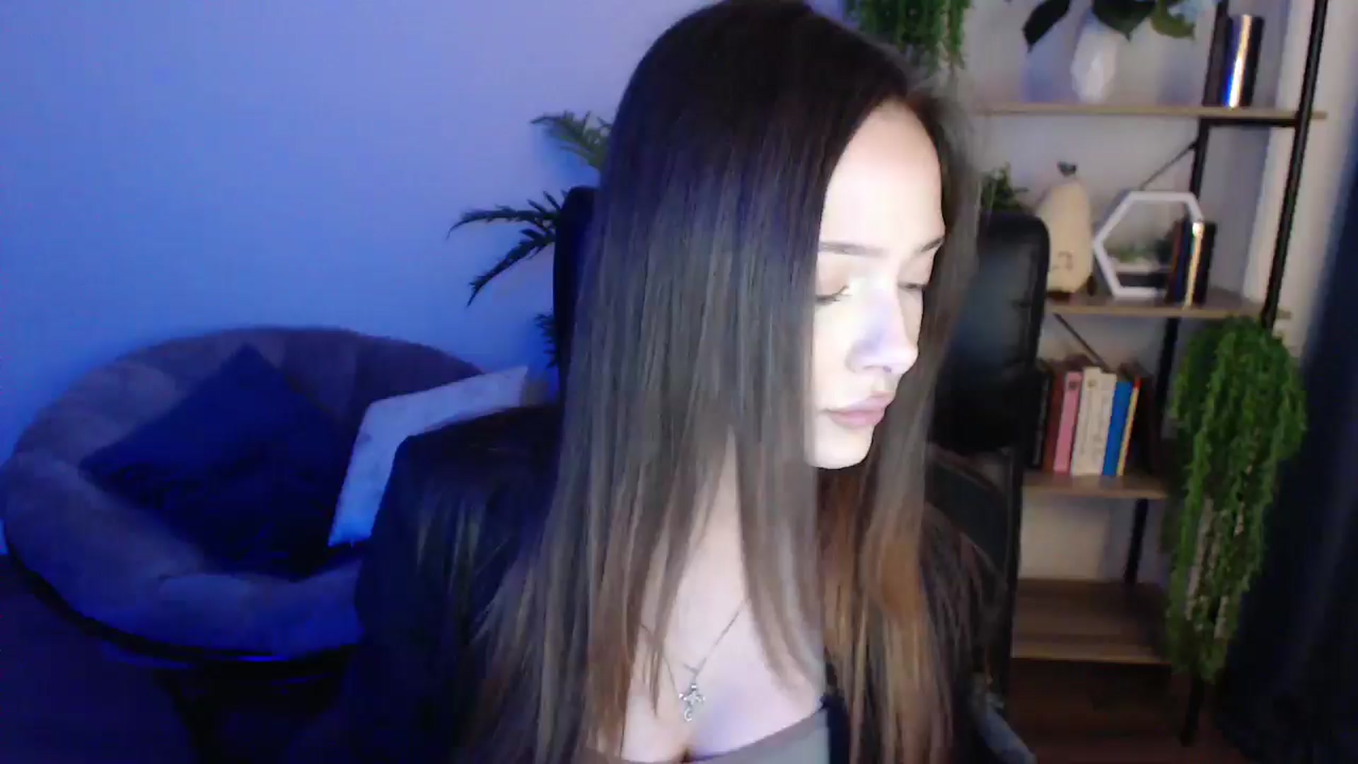 Gallery image thumbnail from KateManelli's myfreecams stream on, 02/11/2025, 12:24 image 9 of 20