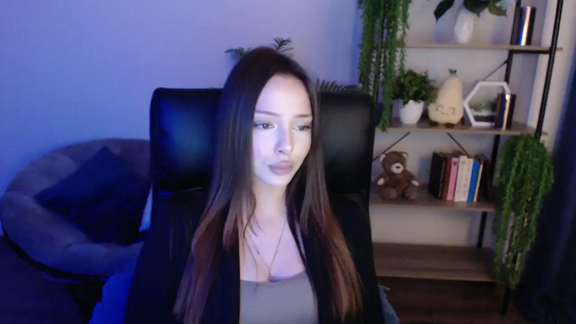 Gallery image thumbnail from KateManelli's myfreecams stream on, 02/11/2025, 12:24 image 1 of 20