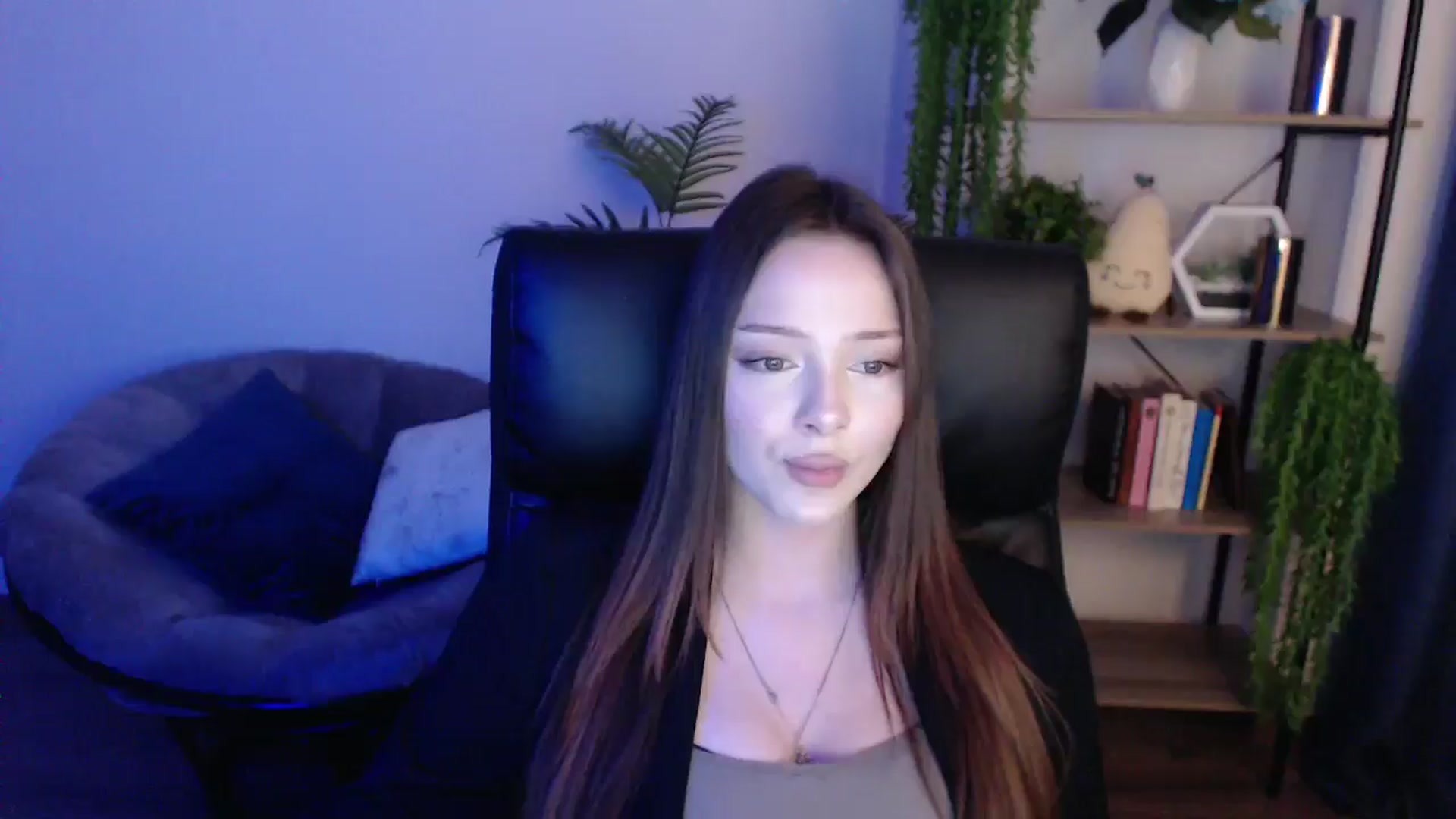 Gallery image thumbnail from KateManelli's myfreecams stream on, 02/11/2025, 12:53 image 8 of 20
