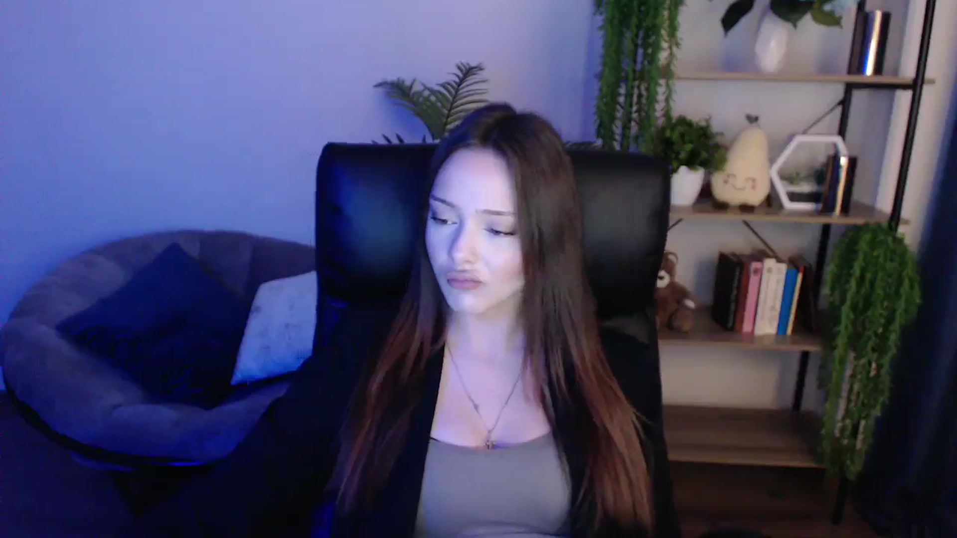 Gallery image thumbnail from KateManelli's myfreecams stream on, 02/11/2025, 12:53 image 6 of 20