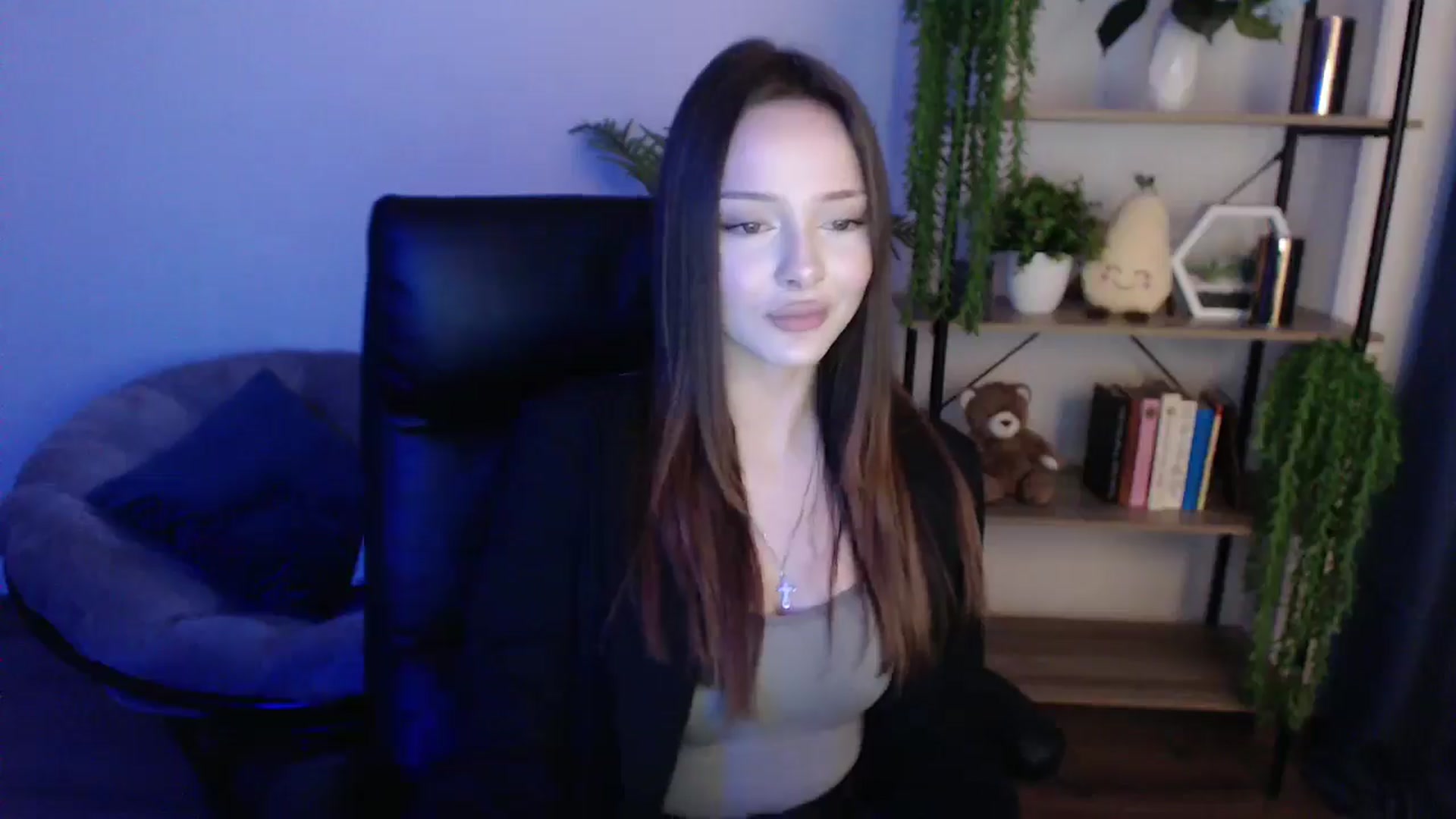 Gallery image thumbnail from KateManelli's myfreecams stream on, 02/11/2025, 12:53 image 16 of 20