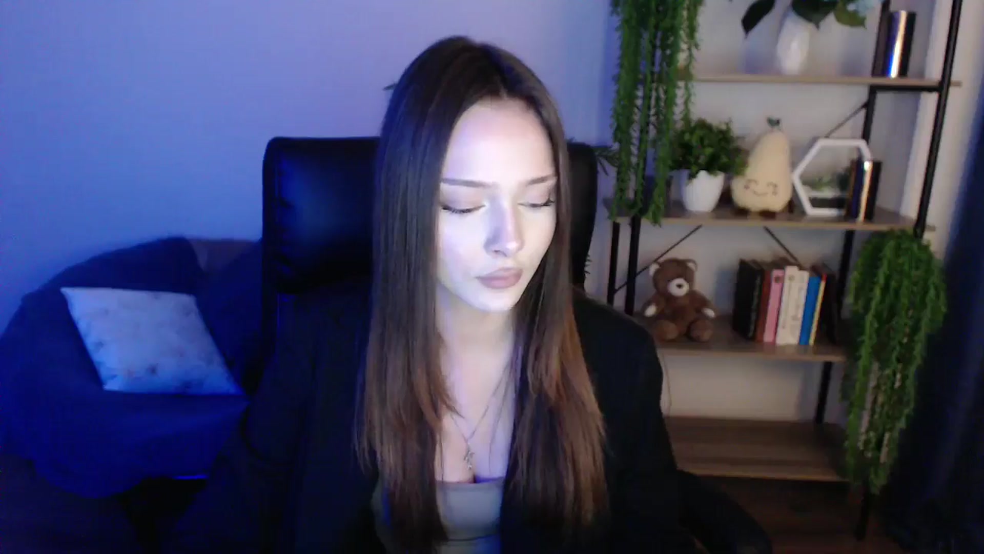 Gallery image thumbnail from KateManelli's myfreecams stream on, 02/11/2025, 14:21 image 2 of 20