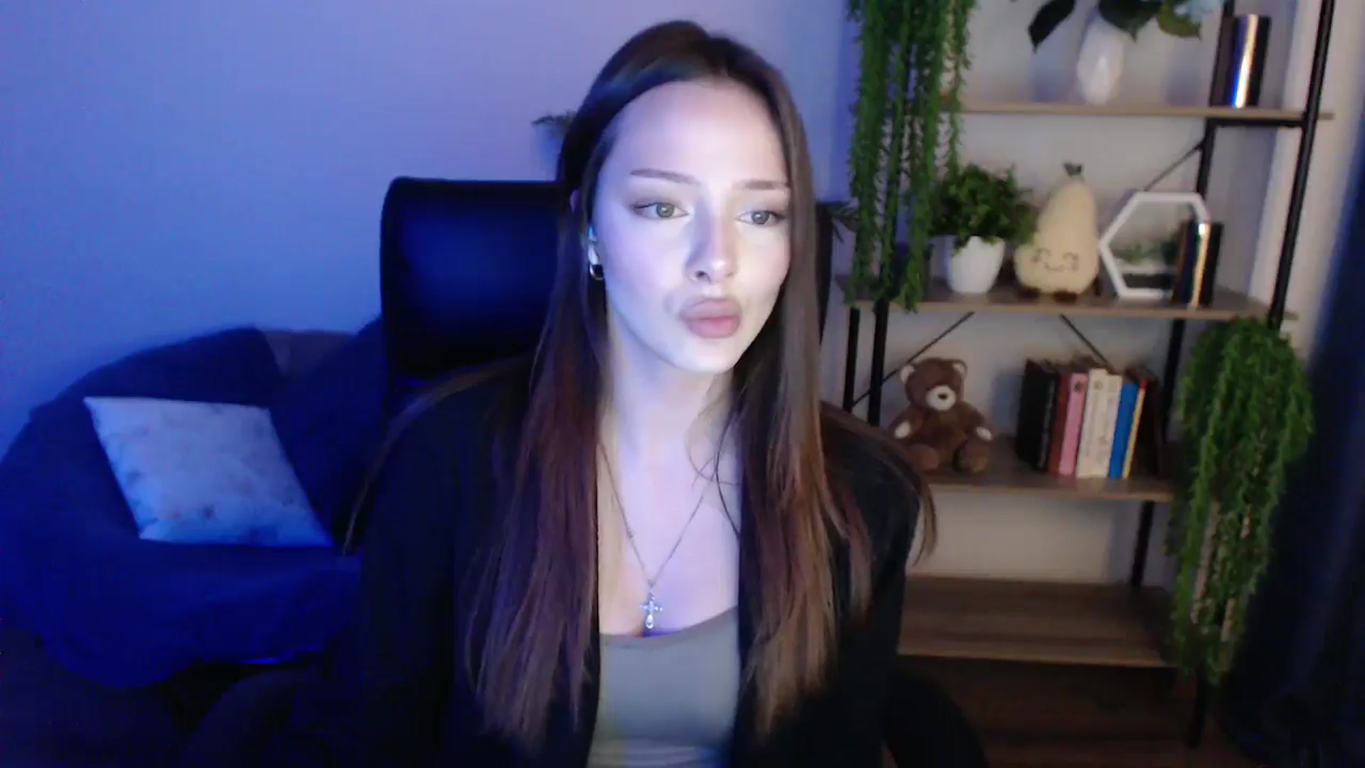 Gallery image thumbnail from KateManelli's myfreecams stream on, 02/11/2025, 14:21 image 20 of 20