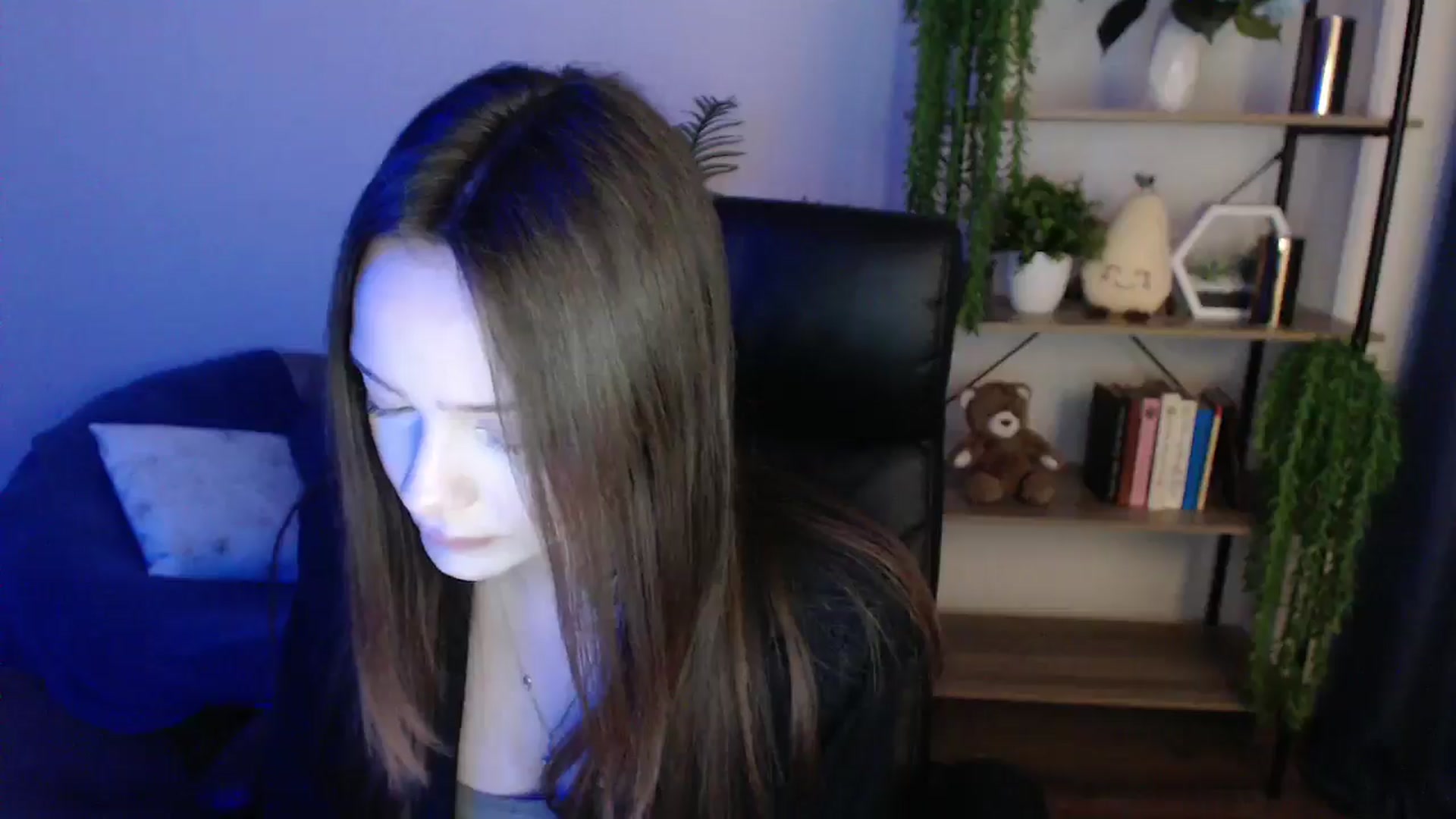 Gallery image thumbnail from KateManelli's myfreecams stream on, 02/11/2025, 14:21 image 19 of 20