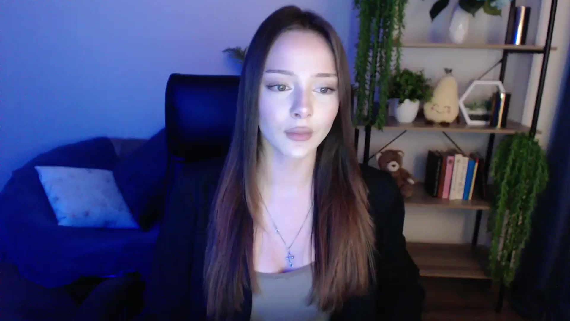 Gallery image thumbnail from KateManelli's myfreecams stream on, 02/11/2025, 14:21 image 15 of 20