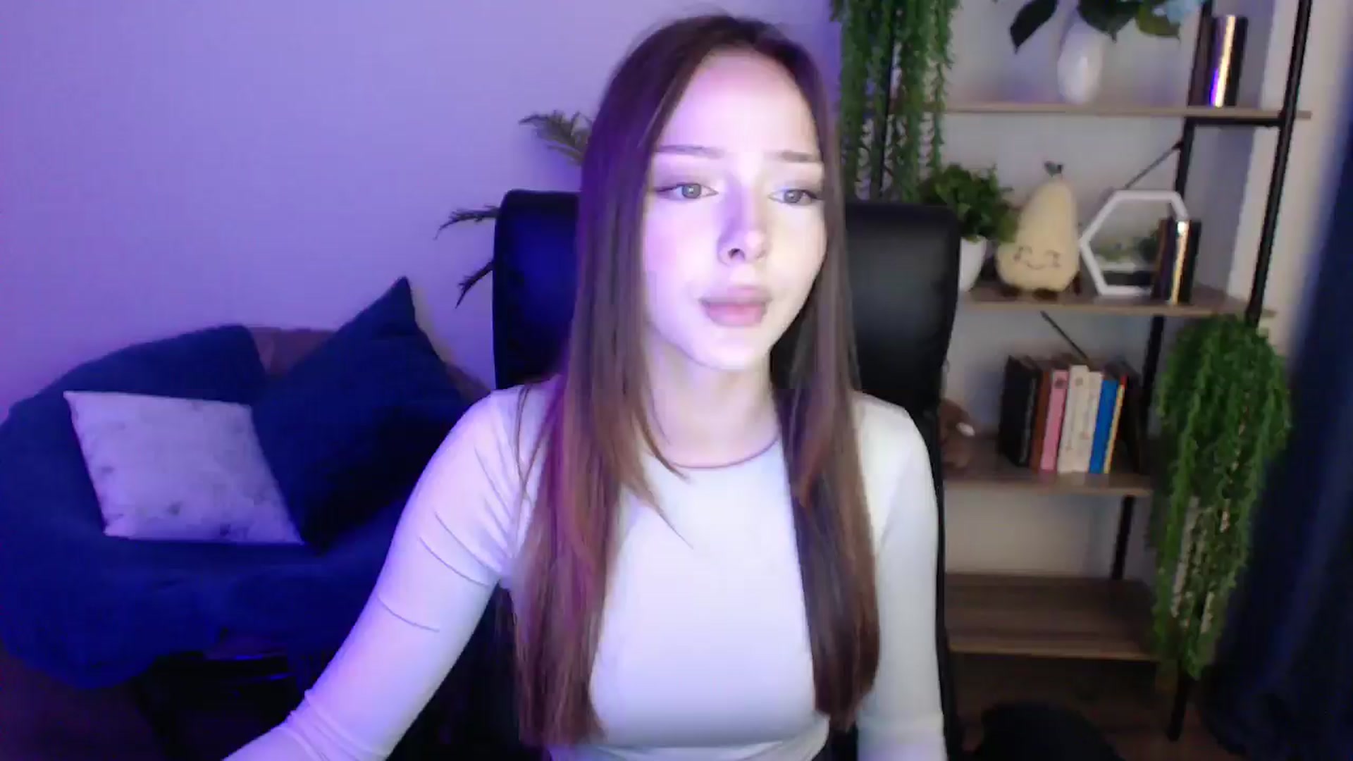 Gallery image thumbnail from KateManelli's myfreecams stream on, 02/14/2025, 12:11 image 1 of 20