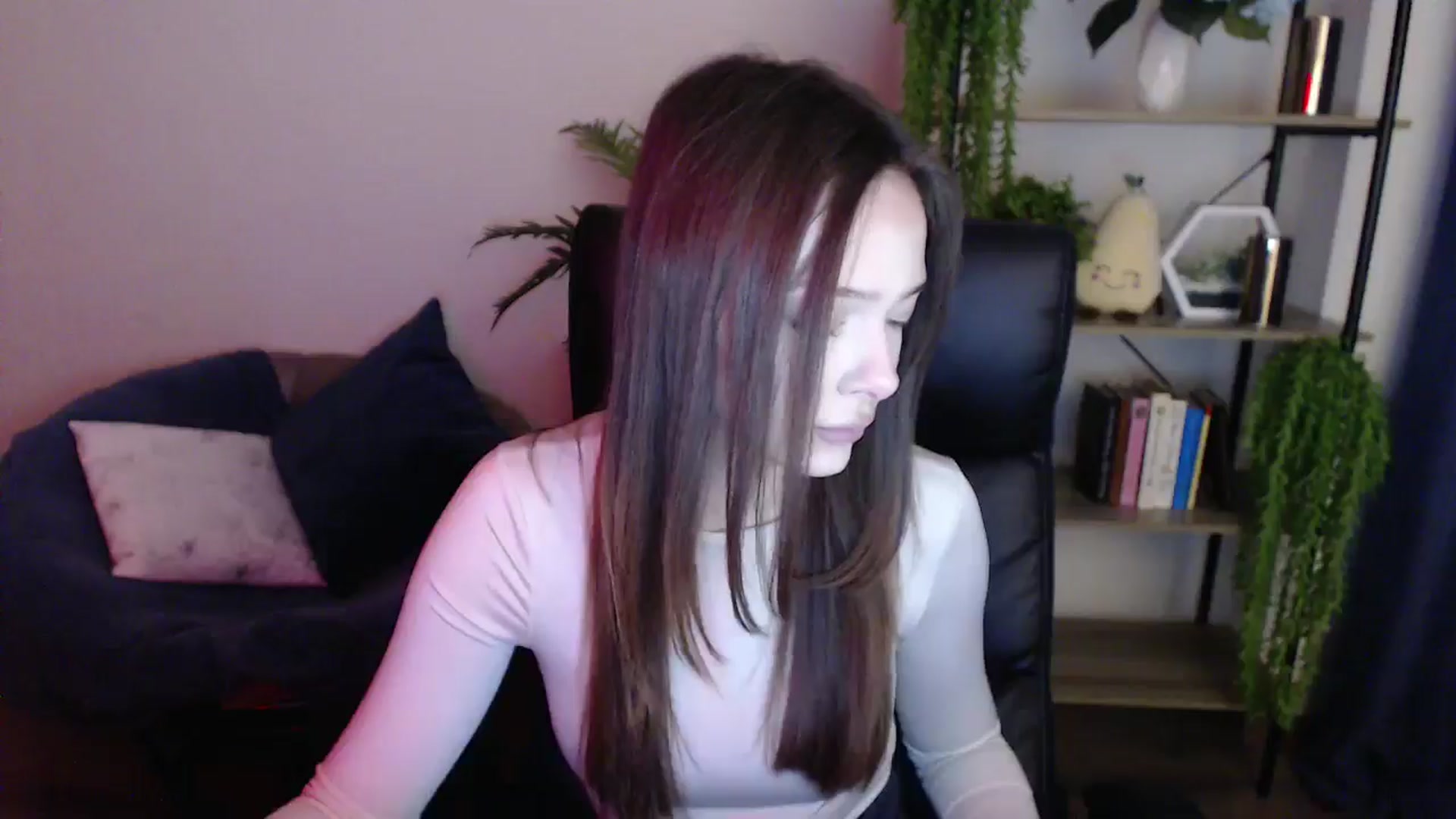 Gallery image thumbnail from KateManelli's myfreecams stream on, 02/14/2025, 12:11 image 2 of 20
