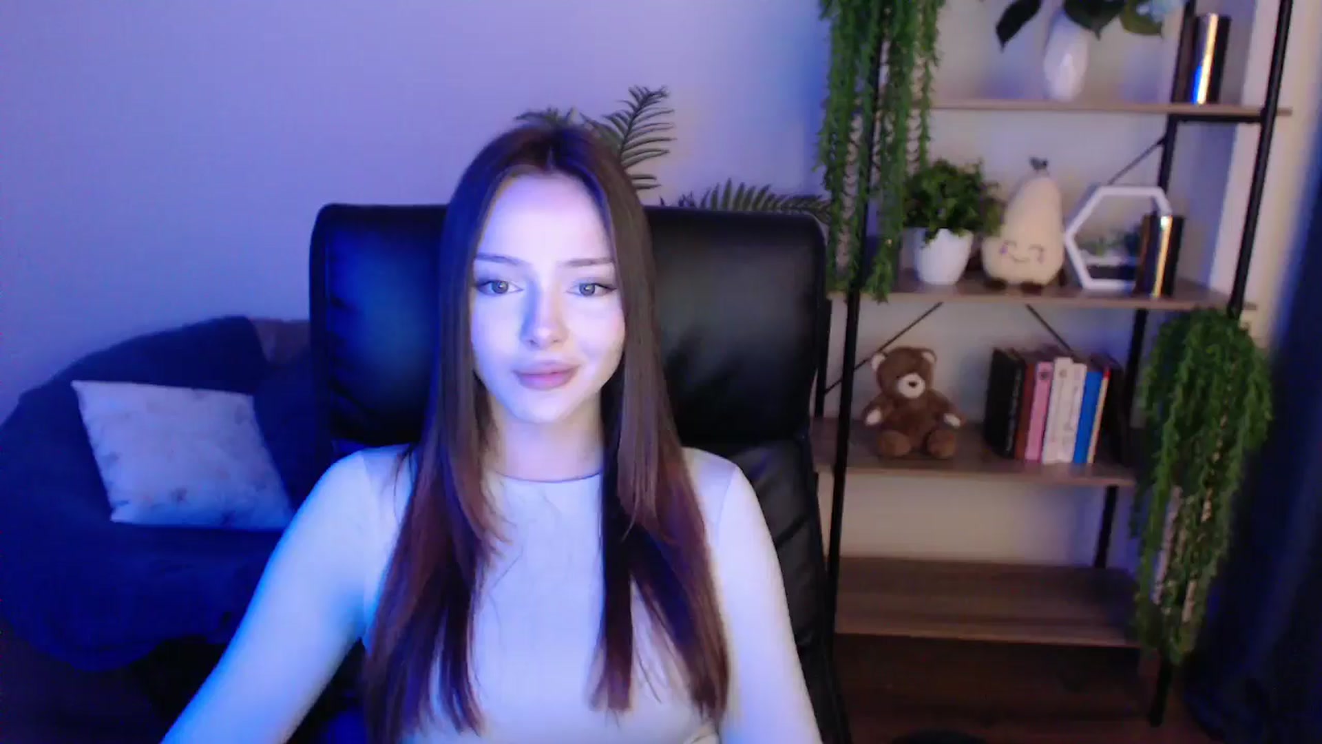 Gallery image thumbnail from KateManelli's myfreecams stream on, 02/14/2025, 12:53 image 12 of 20