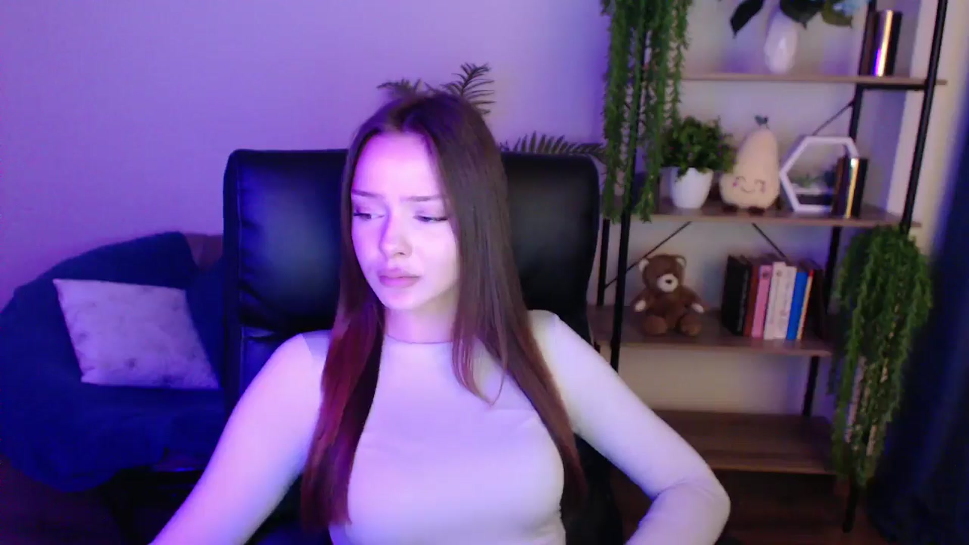 Gallery image thumbnail from KateManelli's myfreecams stream on, 02/14/2025, 14:24 image 13 of 20