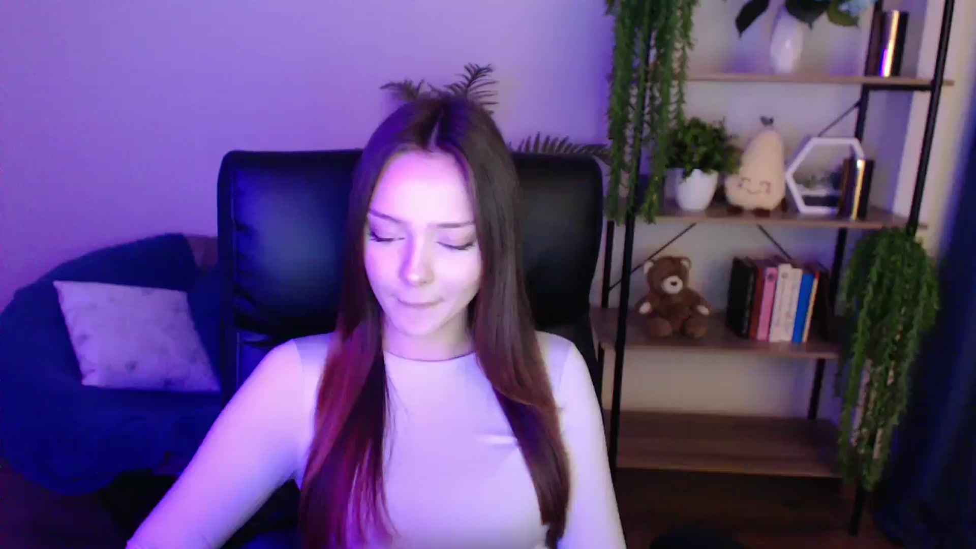 Gallery image thumbnail from KateManelli's myfreecams stream on, 02/14/2025, 14:24 image 7 of 20