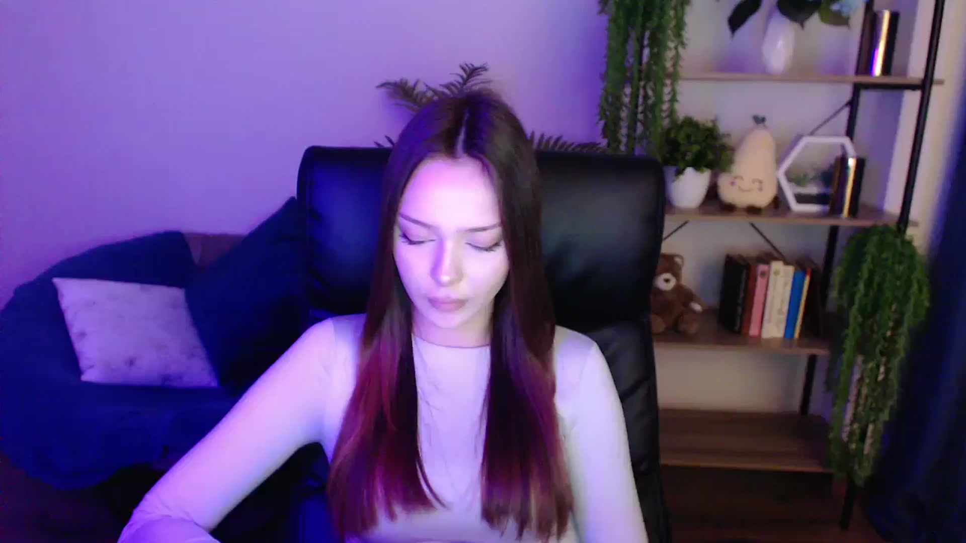Gallery image thumbnail from KateManelli's myfreecams stream on, 02/14/2025, 14:48 image 2 of 20