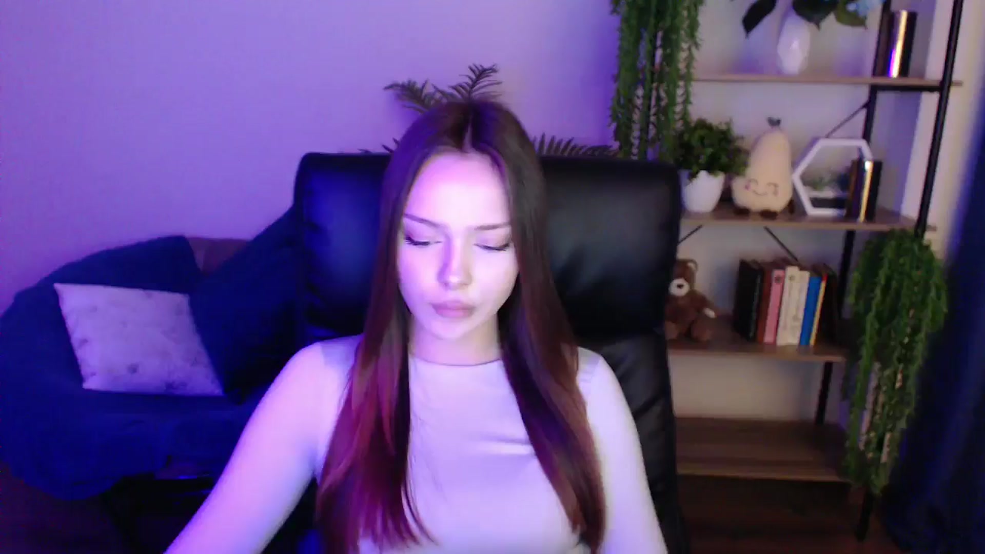 Gallery image thumbnail from KateManelli's myfreecams stream on, 02/14/2025, 14:48 image 7 of 20
