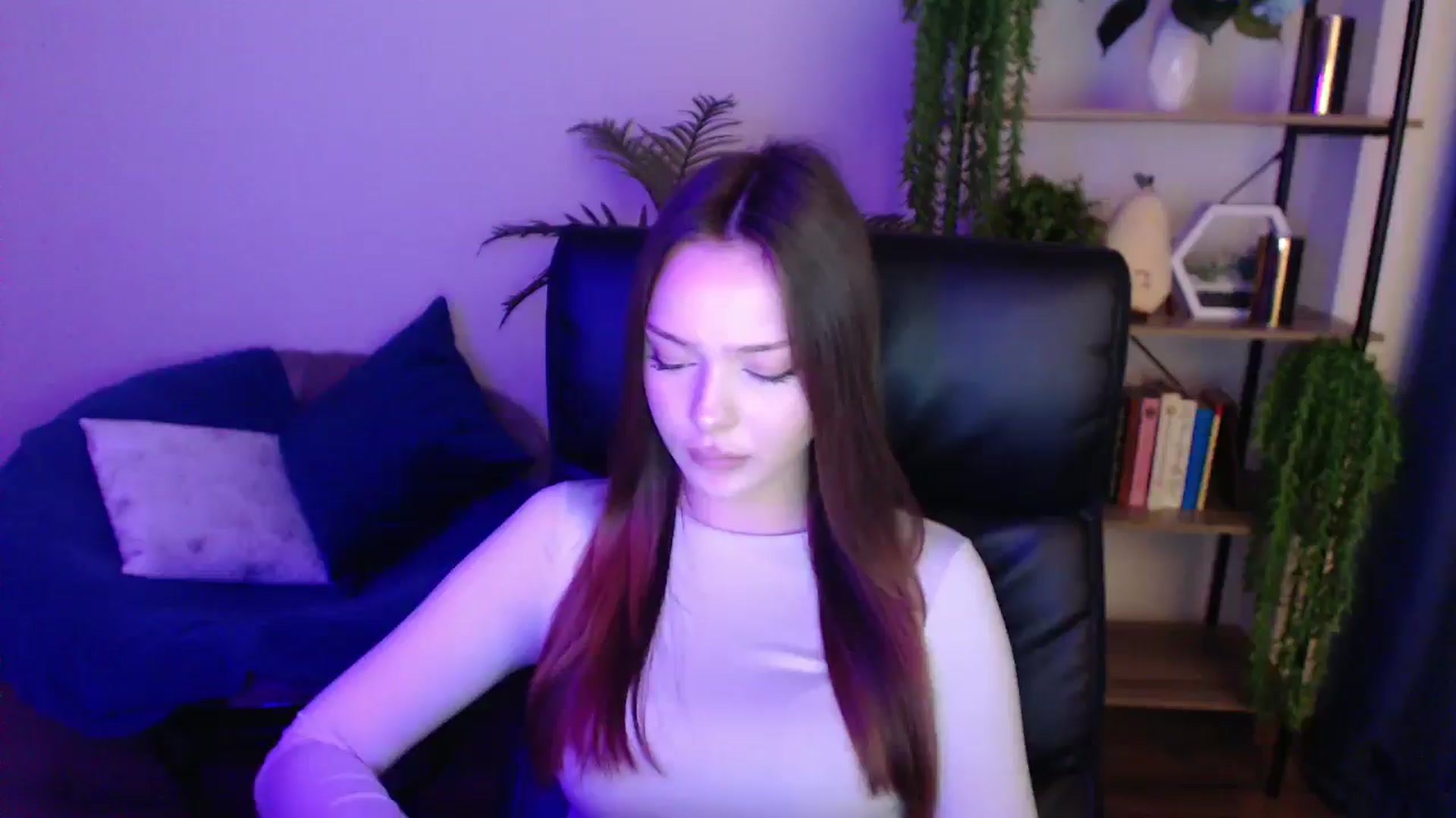 Gallery image thumbnail from KateManelli's myfreecams stream on, 02/14/2025, 14:48 image 8 of 20