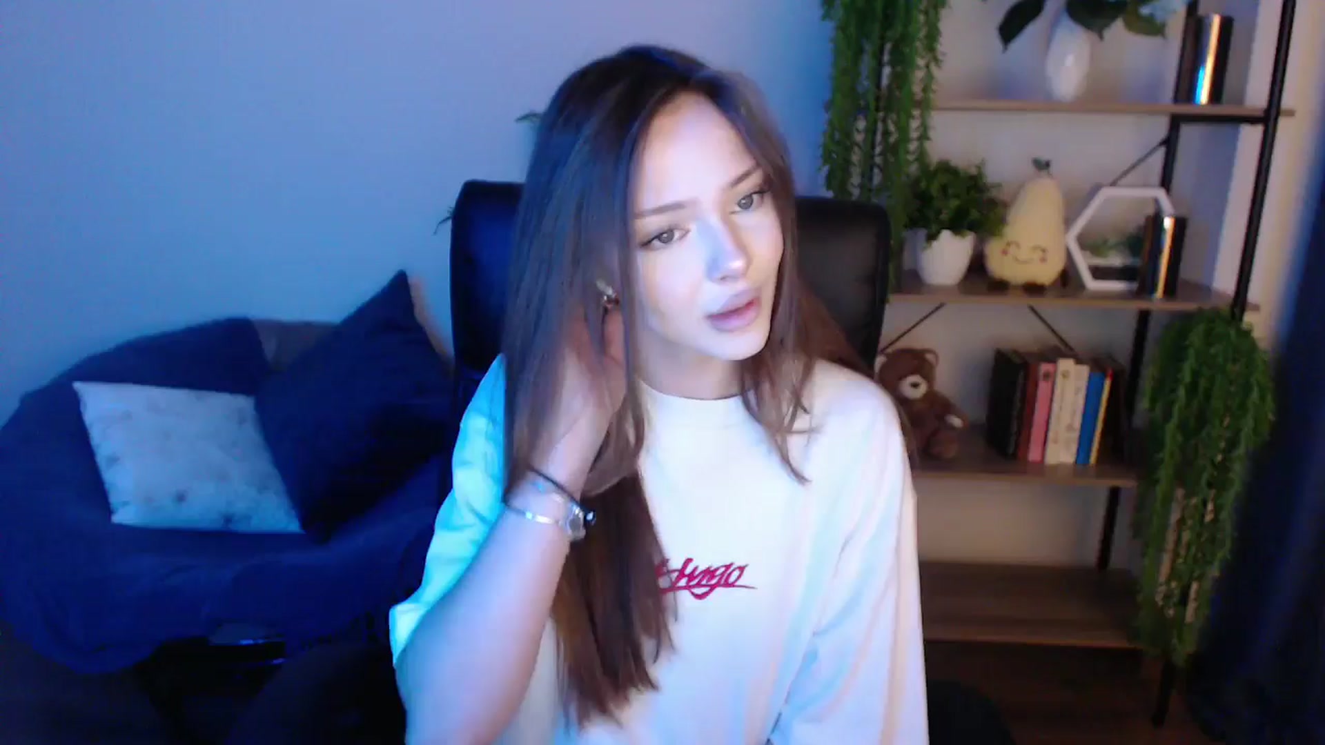 Gallery image thumbnail from KateManelli's myfreecams stream on, 02/15/2025, 09:36 image 16 of 20
