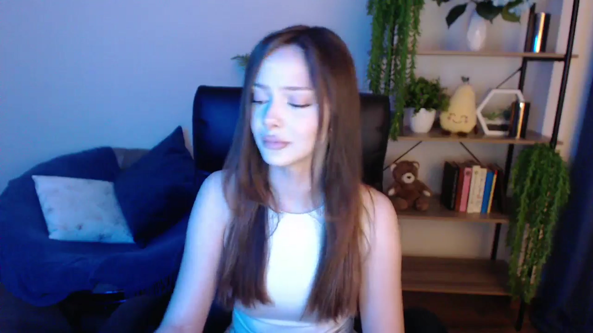 Gallery image thumbnail from KateManelli's myfreecams stream on, 02/15/2025, 10:46 image 6 of 20