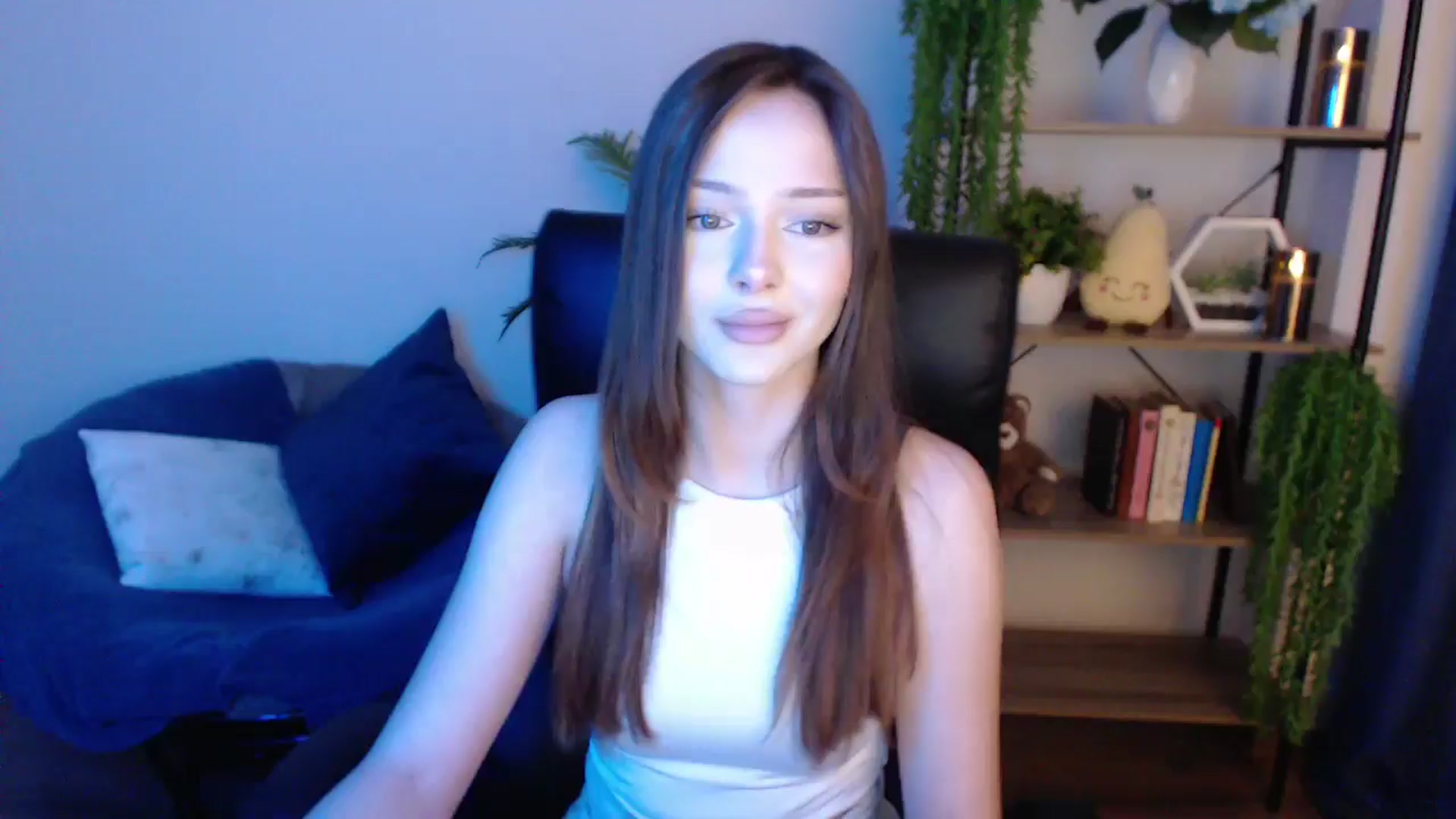 Gallery image thumbnail from KateManelli's myfreecams stream on, 02/15/2025, 11:09 image 2 of 20