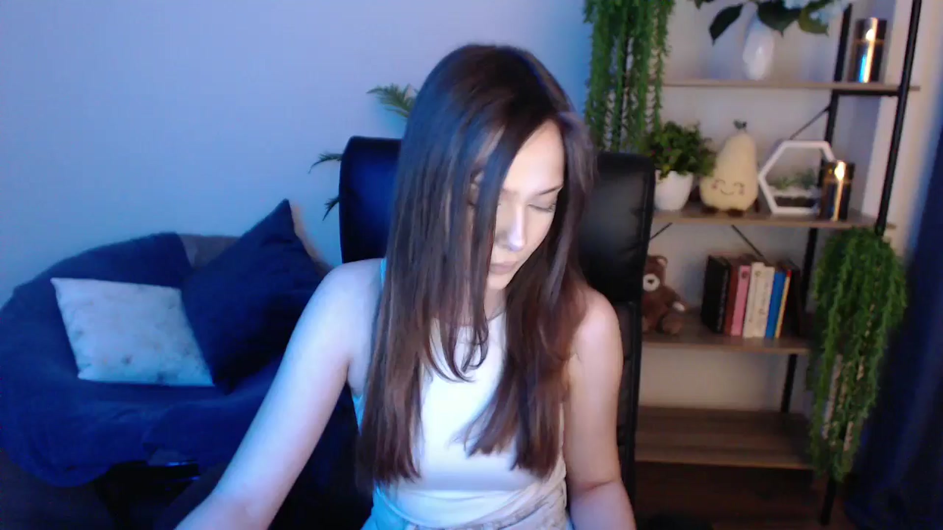 Gallery image thumbnail from KateManelli's myfreecams stream on, 02/15/2025, 11:09 image 9 of 20