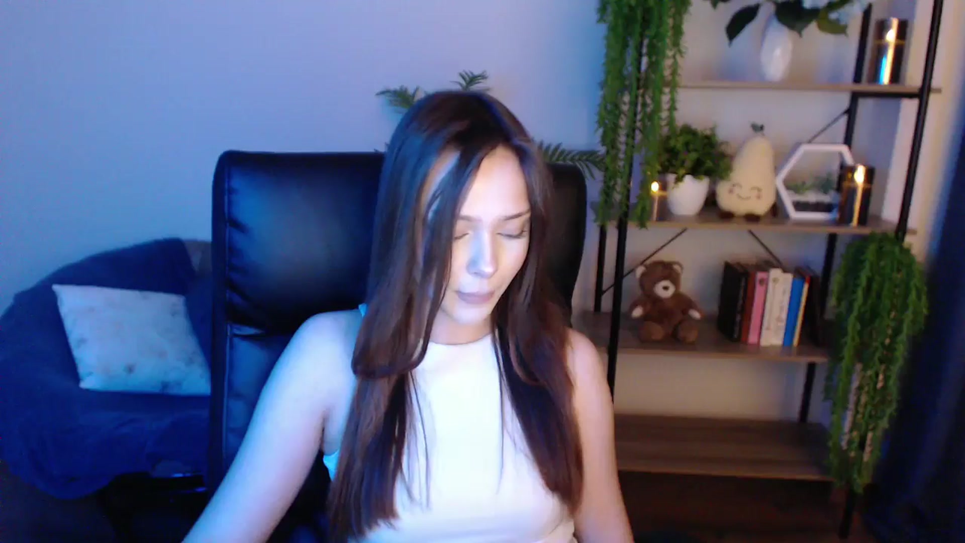 Gallery image thumbnail from KateManelli's myfreecams stream on, 02/15/2025, 11:56 image 6 of 20