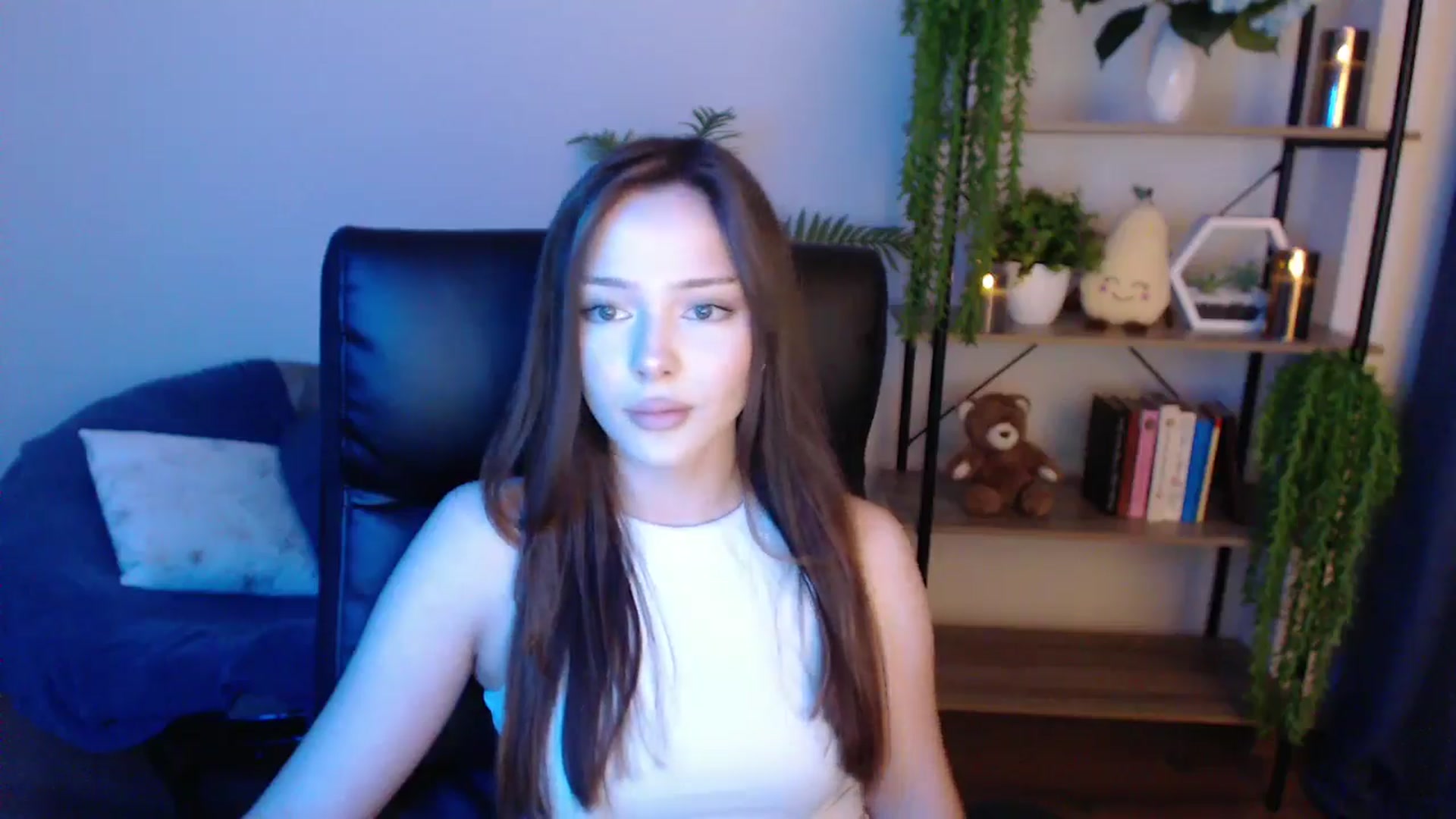 Gallery image thumbnail from KateManelli's myfreecams stream on, 02/15/2025, 11:56 image 3 of 20