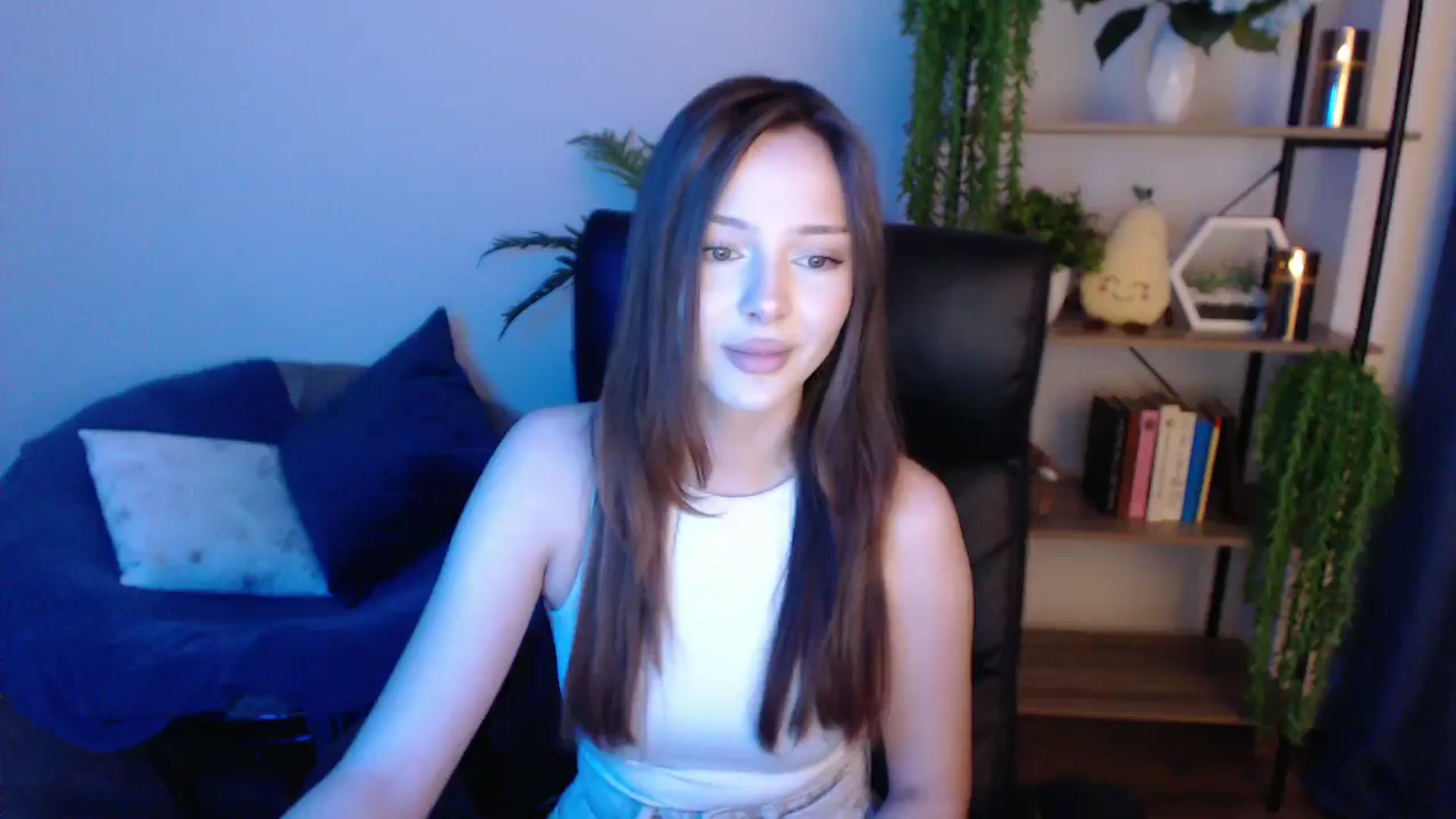 Gallery image thumbnail from KateManelli's myfreecams stream on, 02/15/2025, 11:56 image 14 of 20