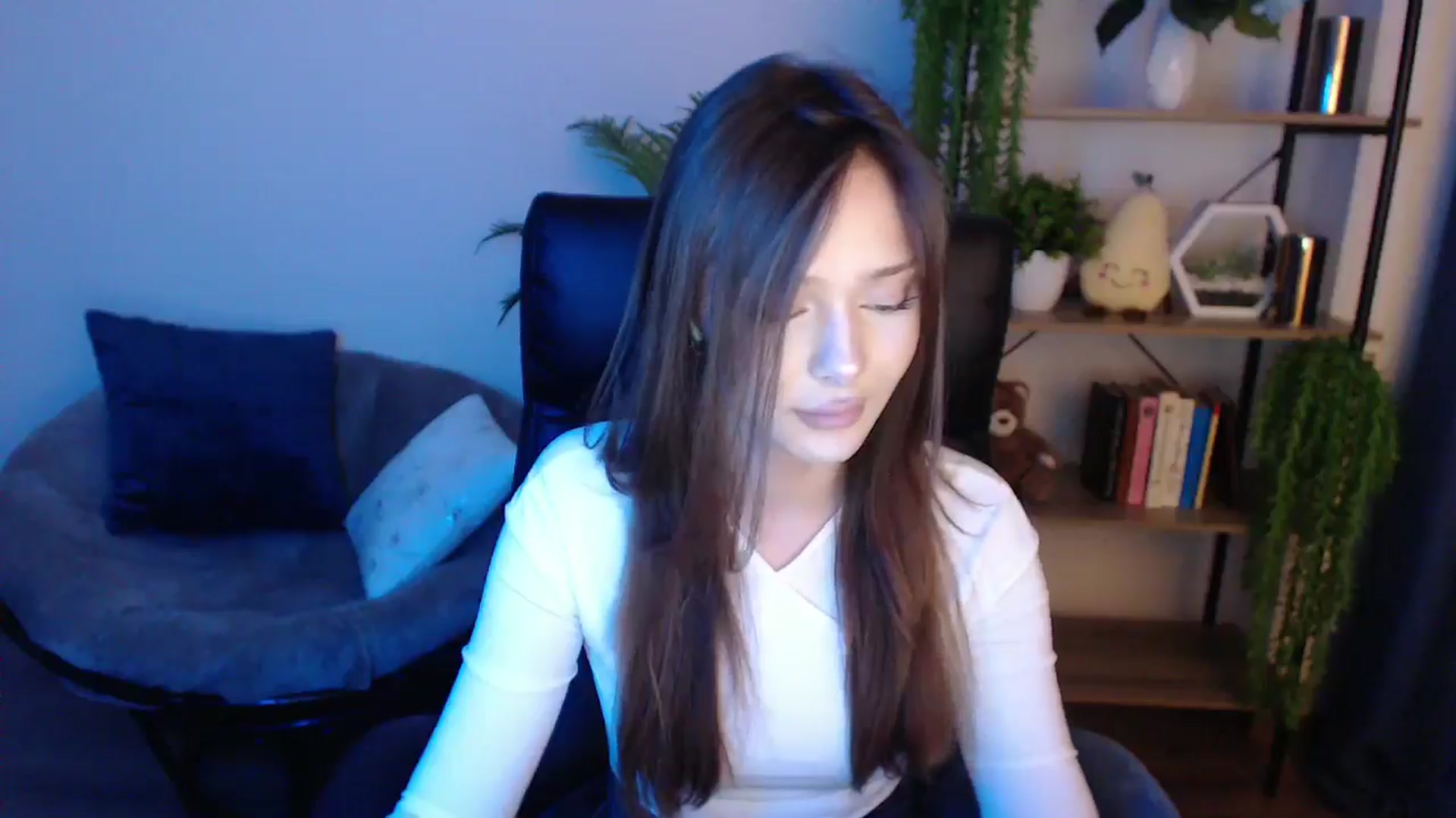 Gallery image thumbnail from KateManelli's myfreecams stream on, 02/17/2025, 10:26 image 19 of 20