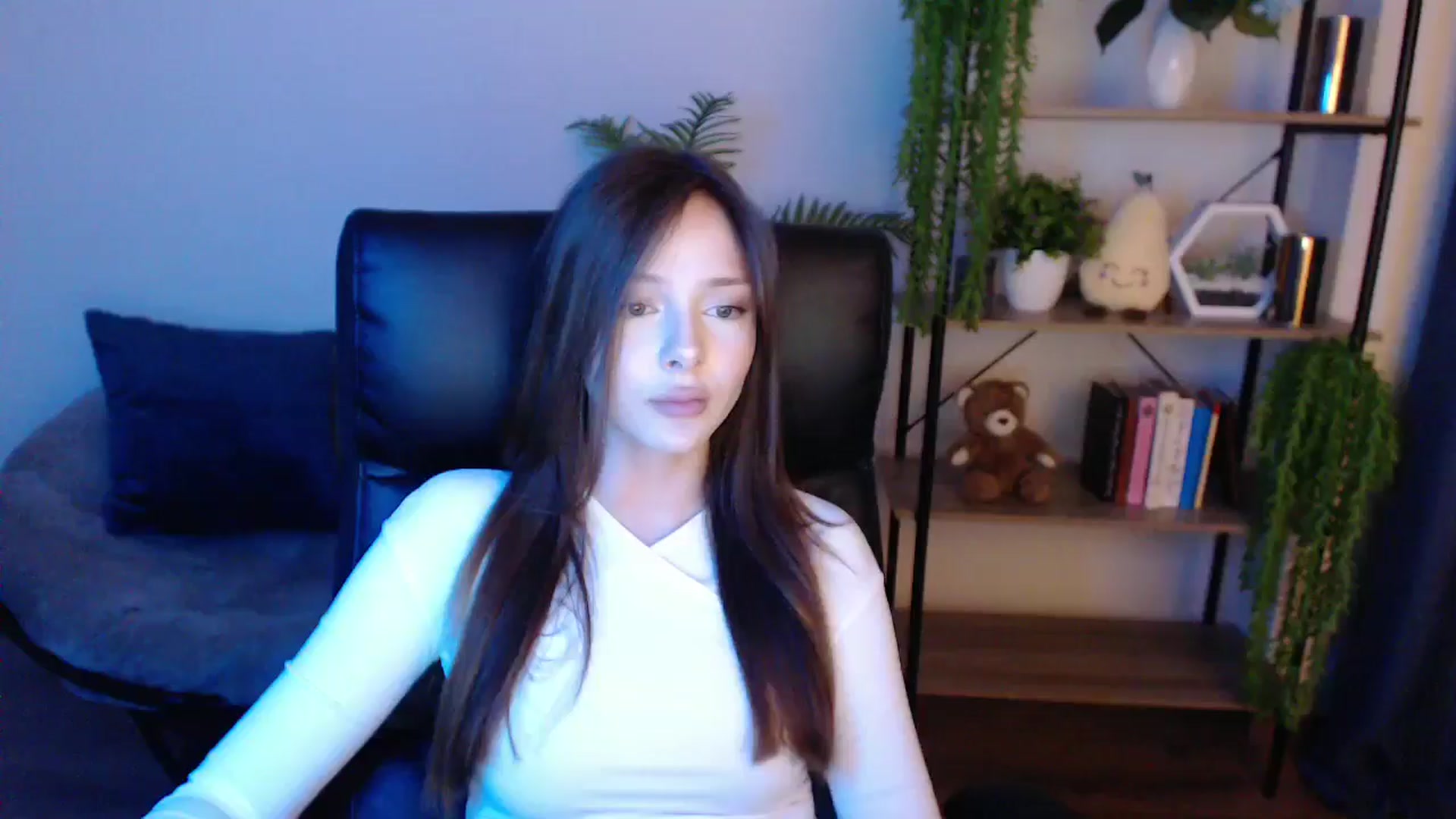 Gallery image thumbnail from KateManelli's myfreecams stream on, 02/17/2025, 12:23 image 20 of 20