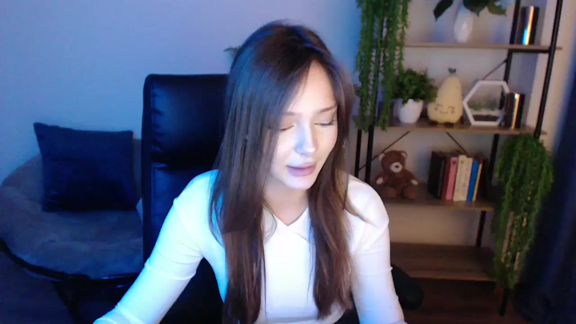 Gallery image thumbnail from KateManelli's myfreecams stream on, 02/17/2025, 12:23 image 3 of 20
