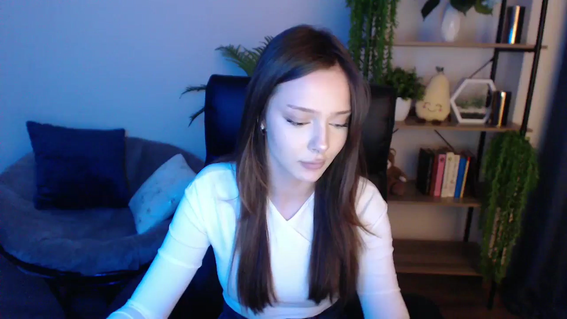 Gallery image thumbnail from KateManelli's myfreecams stream on, 02/17/2025, 14:58 image 19 of 20