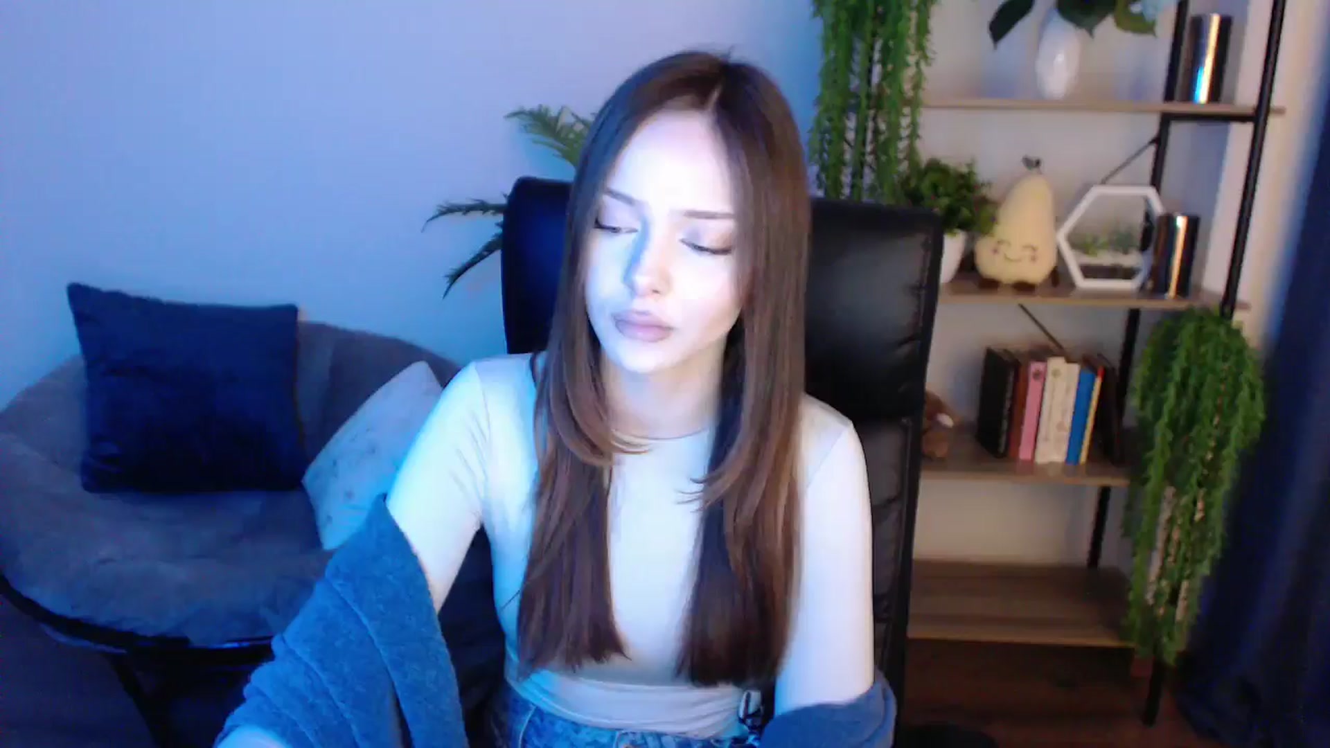 Gallery image thumbnail from KateManelli's myfreecams stream on, 02/18/2025, 10:56 image 13 of 20