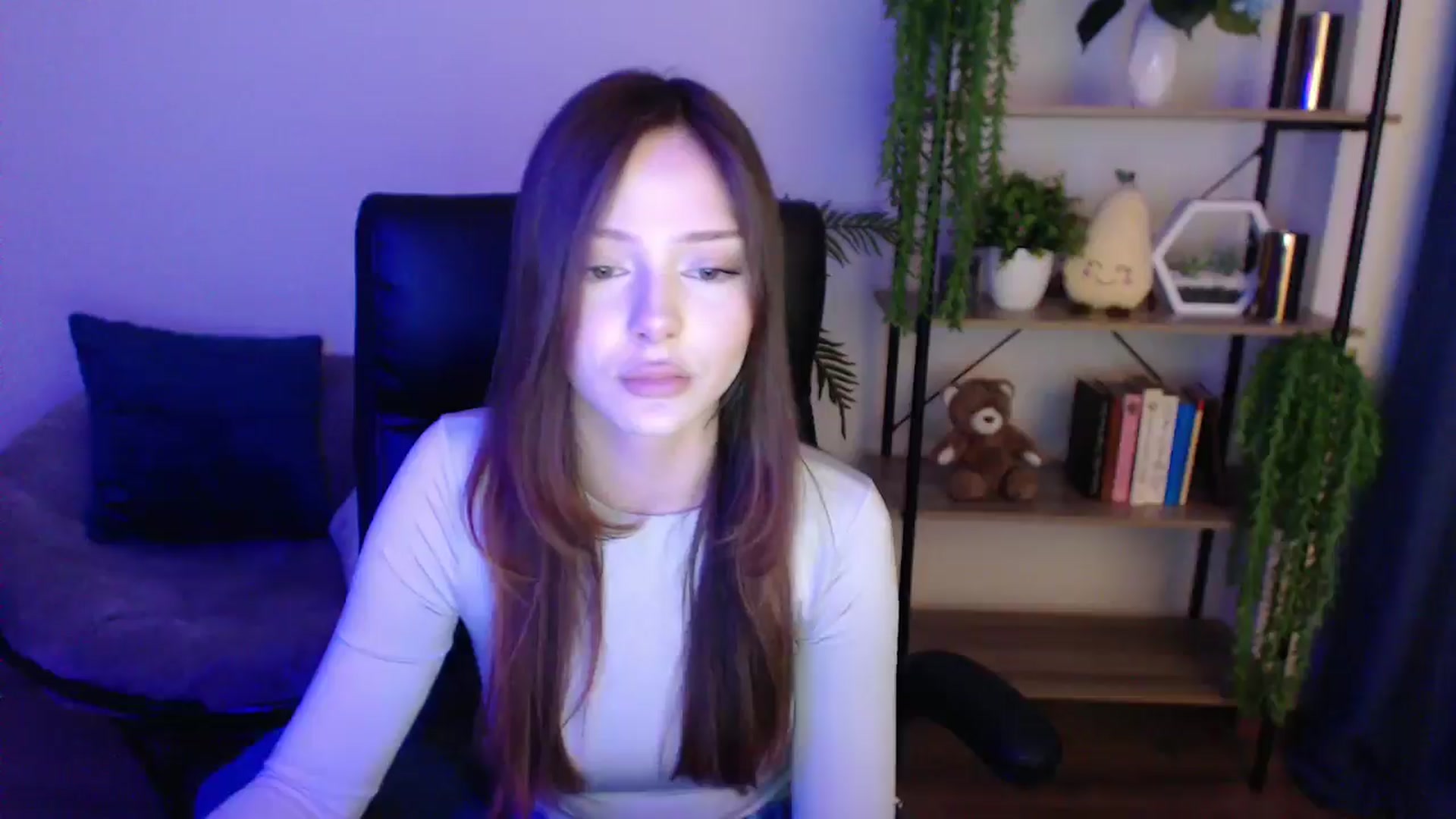 Gallery image thumbnail from KateManelli's myfreecams stream on, 02/18/2025, 12:08 image 13 of 20