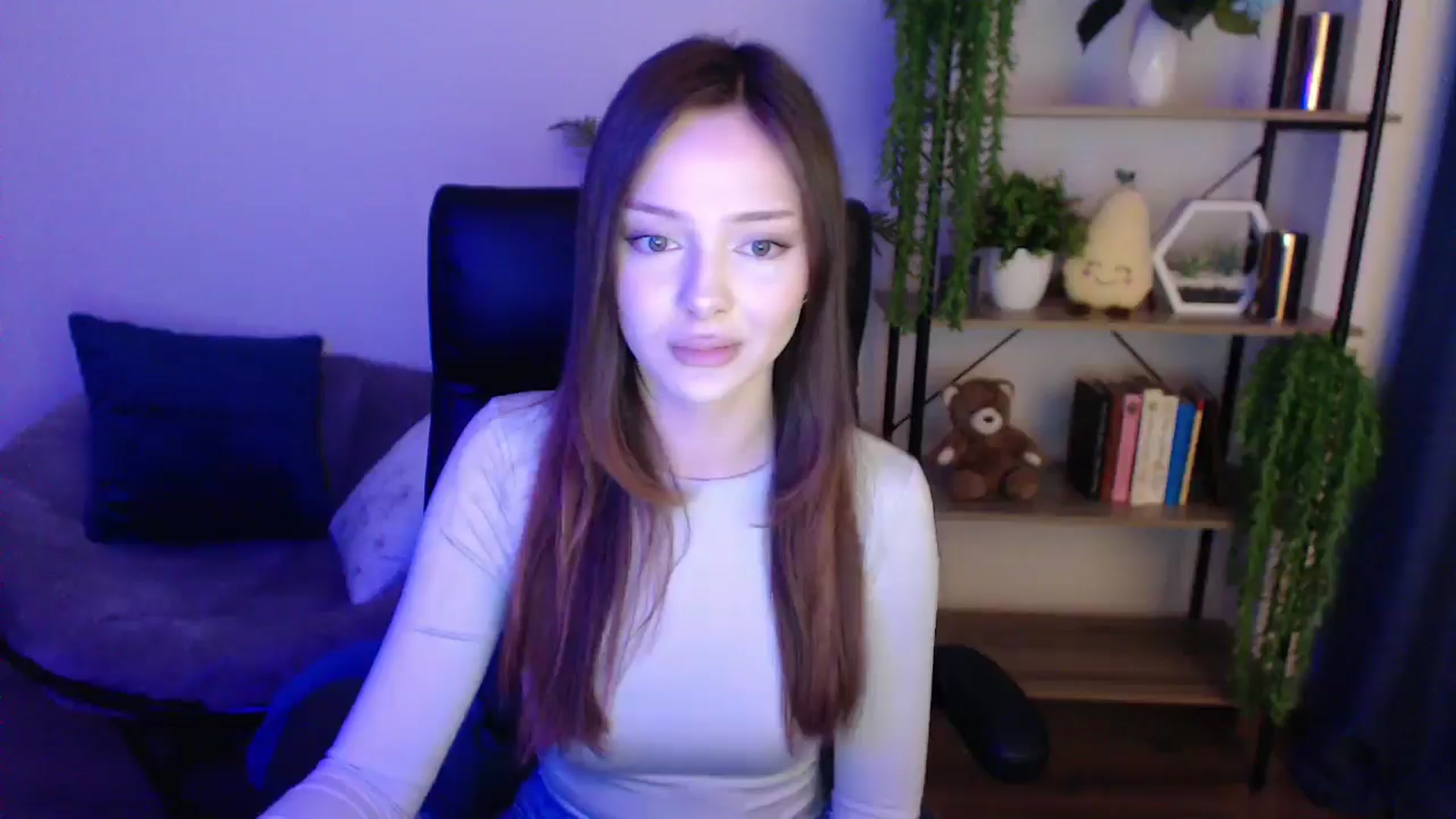 Gallery image thumbnail from KateManelli's myfreecams stream on, 02/18/2025, 12:08 image 6 of 20