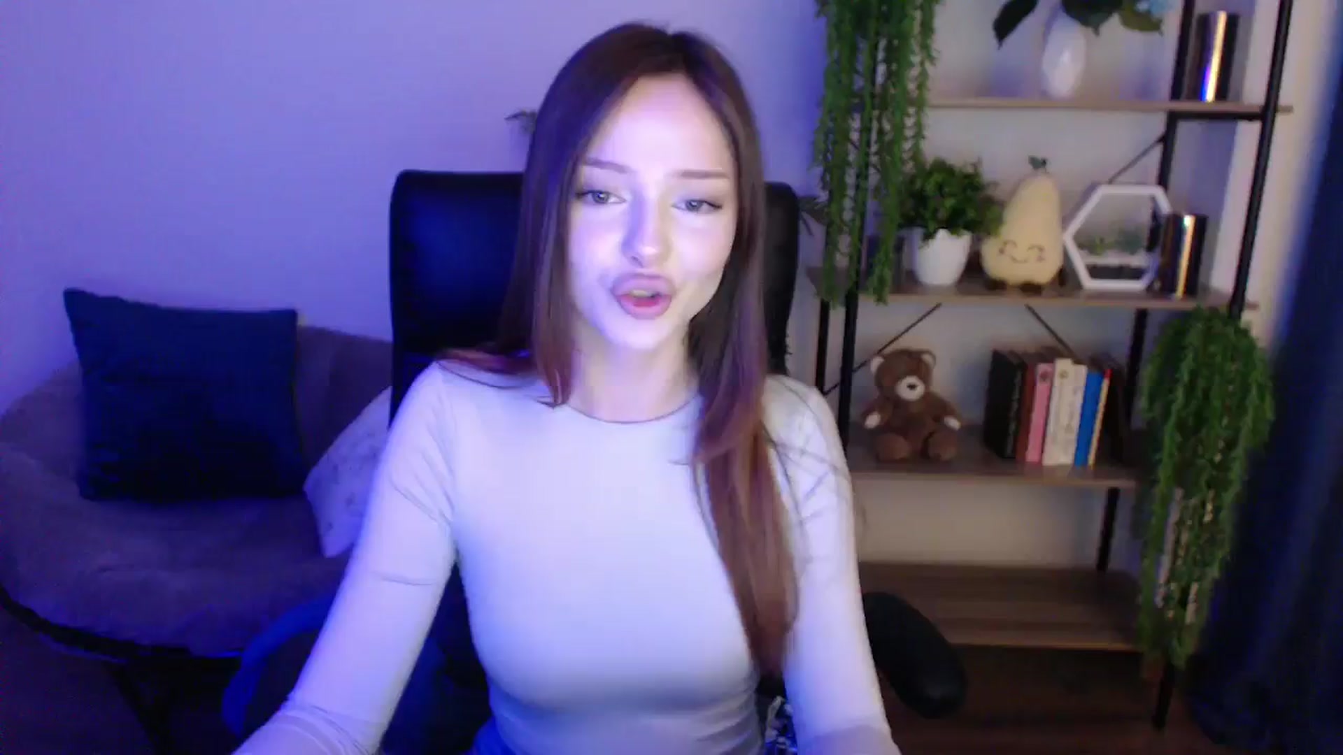 Gallery image thumbnail from KateManelli's myfreecams stream on, 02/18/2025, 12:08 image 5 of 20