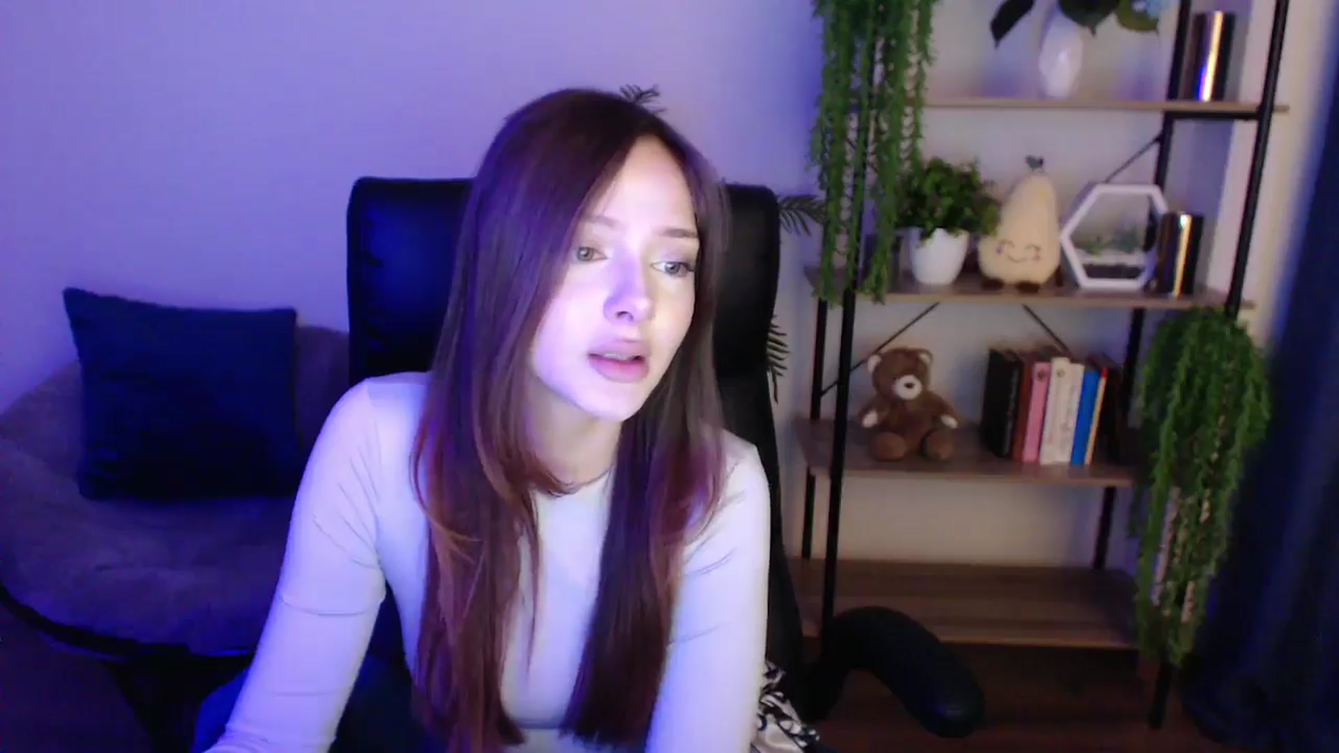 Gallery image thumbnail from KateManelli's myfreecams stream on, 02/18/2025, 12:08 image 11 of 20