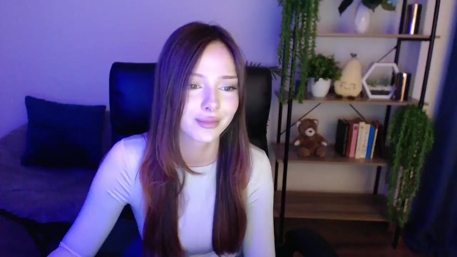 Gallery image thumbnail from KateManelli's myfreecams stream on, 02/18/2025, 14:08 image 5 of 20