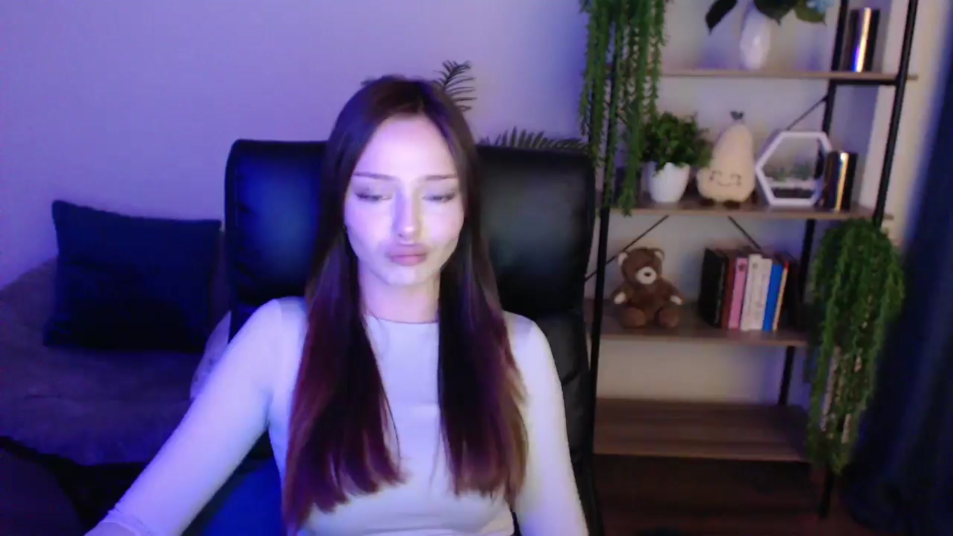 Gallery image thumbnail from KateManelli's myfreecams stream on, 02/18/2025, 14:08 image 20 of 20