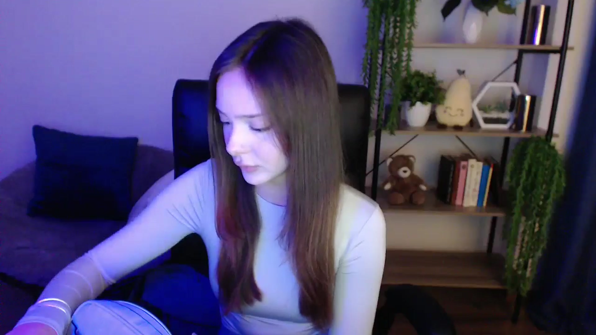 Gallery image thumbnail from KateManelli's myfreecams stream on, 02/18/2025, 14:53 image 4 of 20