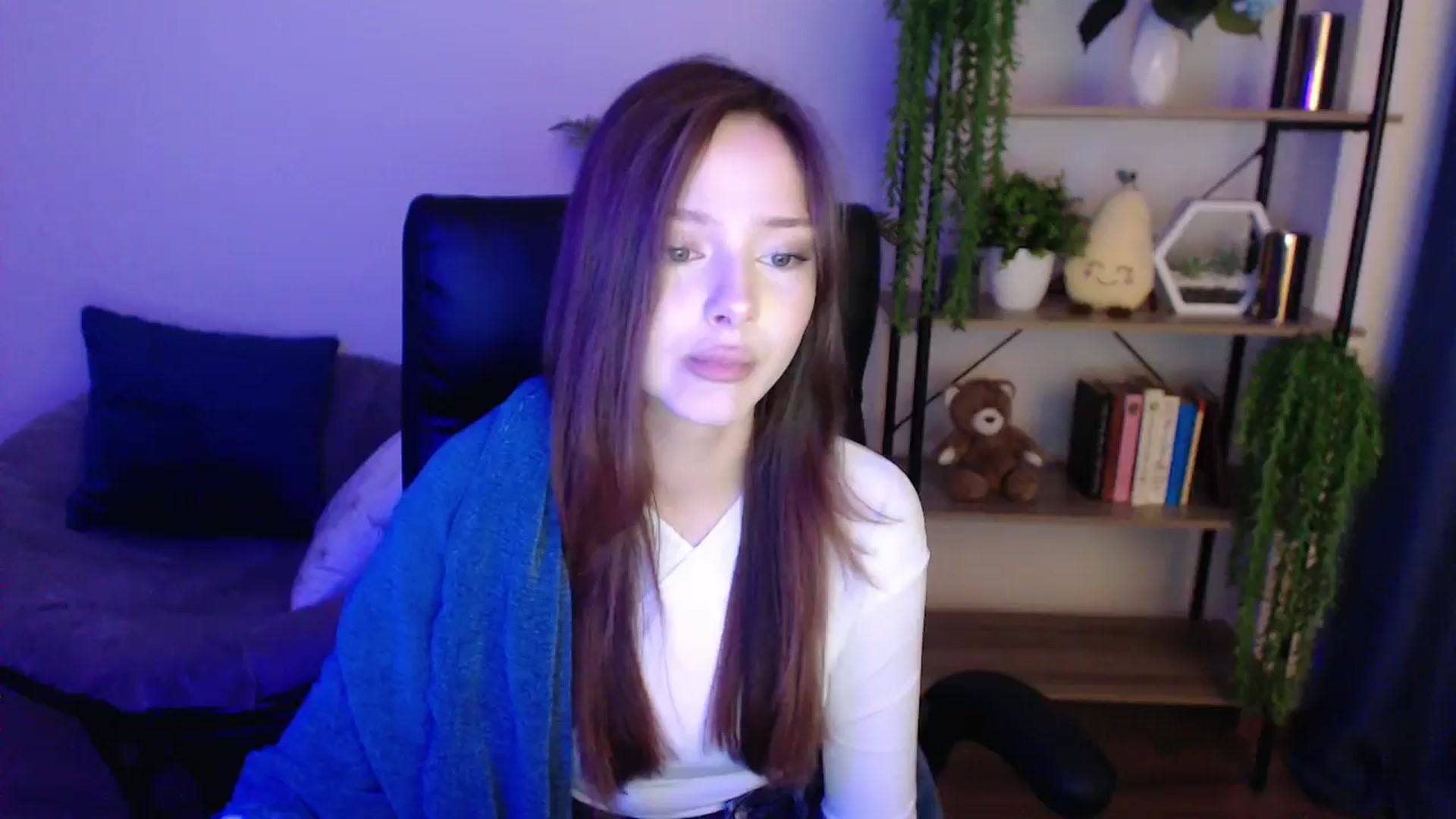 Gallery image thumbnail from KateManelli's myfreecams stream on, 02/19/2025, 10:42 image 5 of 20