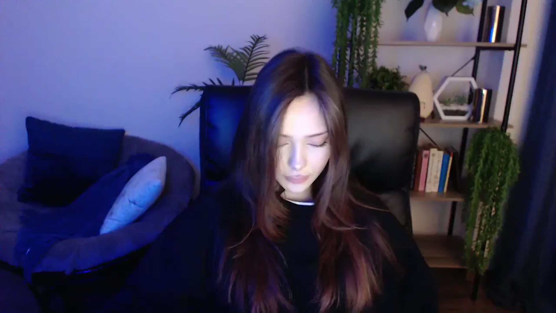 Gallery image thumbnail from KateManelli's myfreecams stream on, 02/21/2025, 09:44 image 8 of 20
