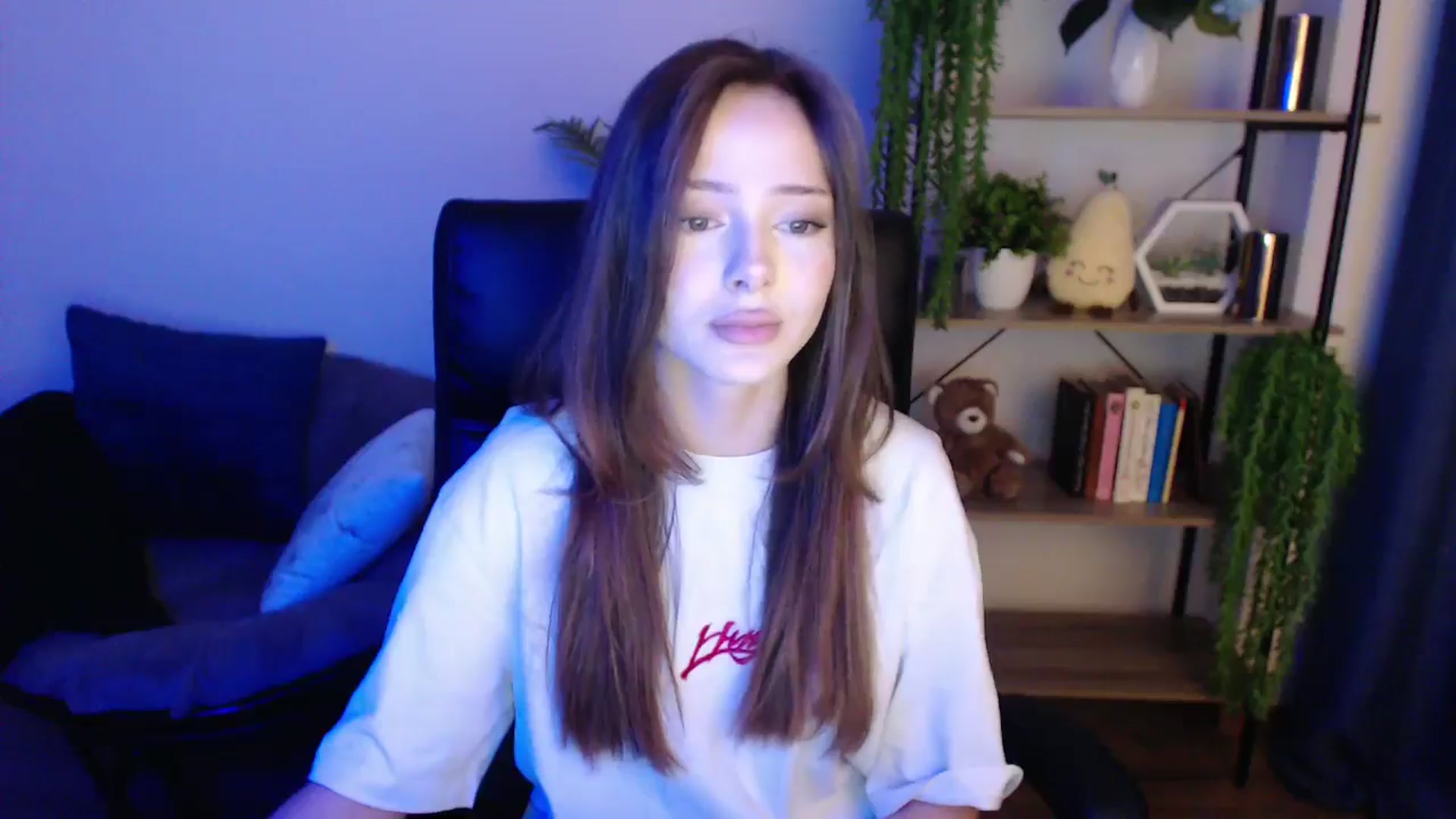 Gallery image thumbnail from KateManelli's myfreecams stream on, 02/21/2025, 09:44 image 18 of 20