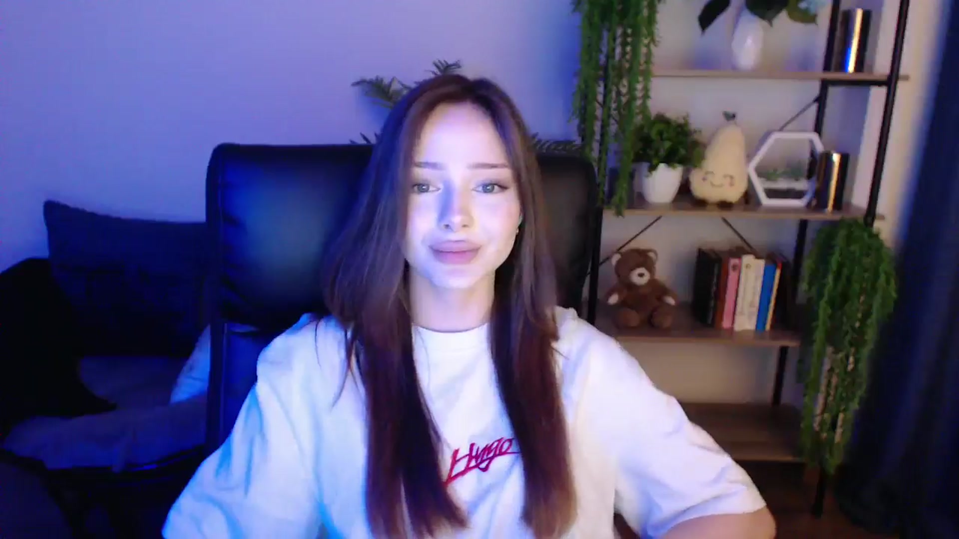 Gallery image thumbnail from KateManelli's myfreecams stream on, 02/21/2025, 10:47 image 8 of 20