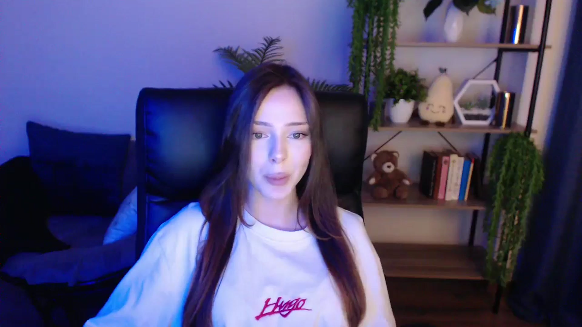 Gallery image thumbnail from KateManelli's myfreecams stream on, 02/21/2025, 12:58 image 16 of 20