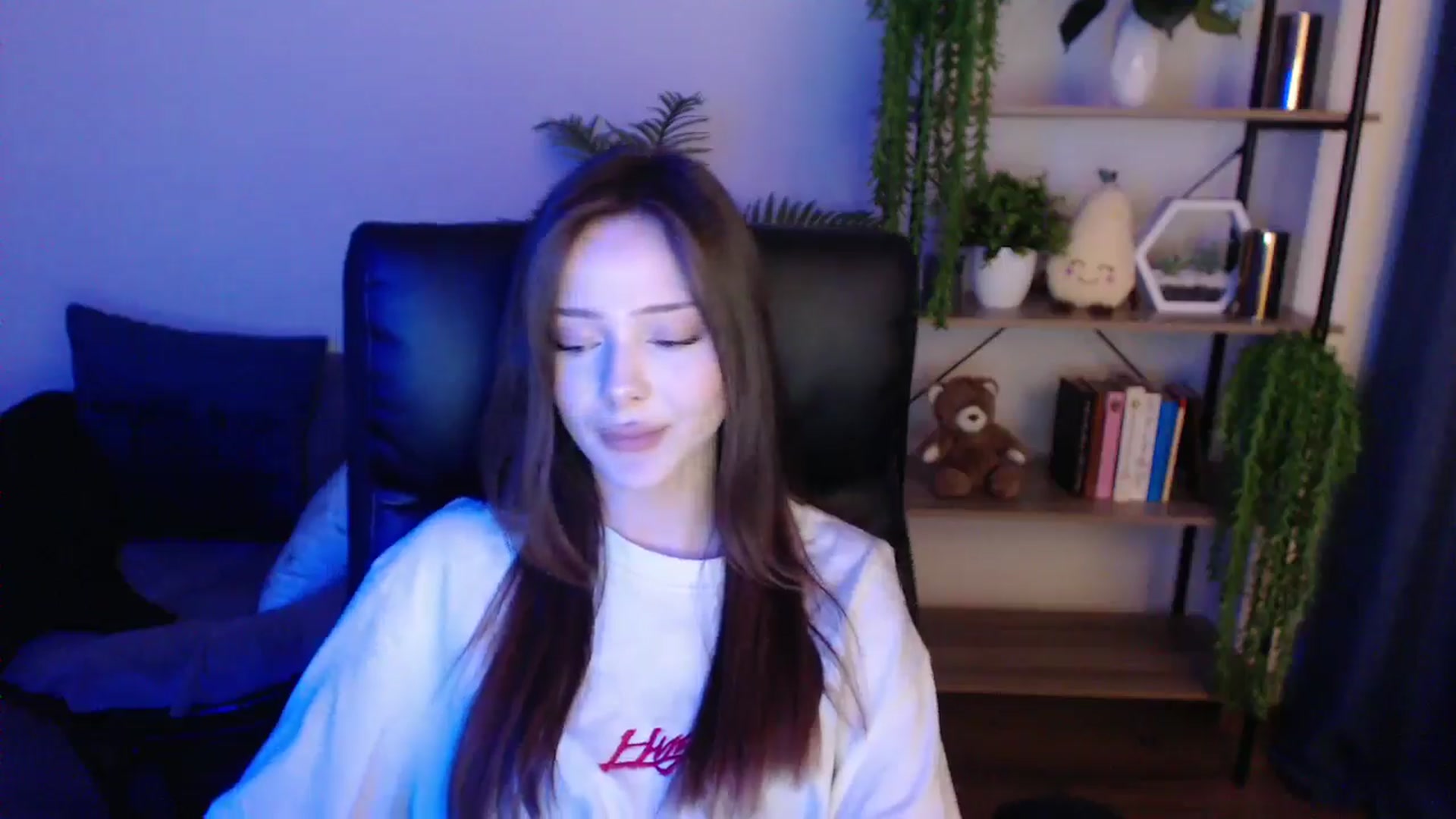 Gallery image thumbnail from KateManelli's myfreecams stream on, 02/21/2025, 13:31 image 9 of 20